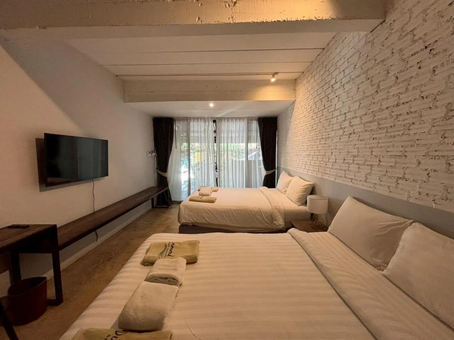 Bed in Diamond Beach Resort