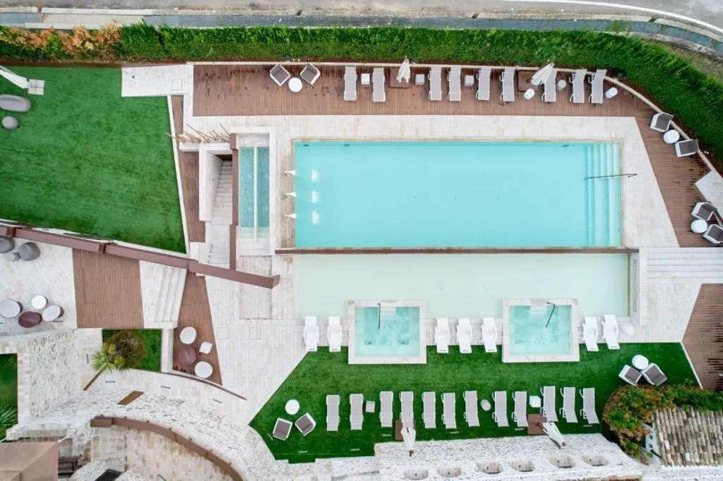Swimming pool in Hotel Corte dei Tini