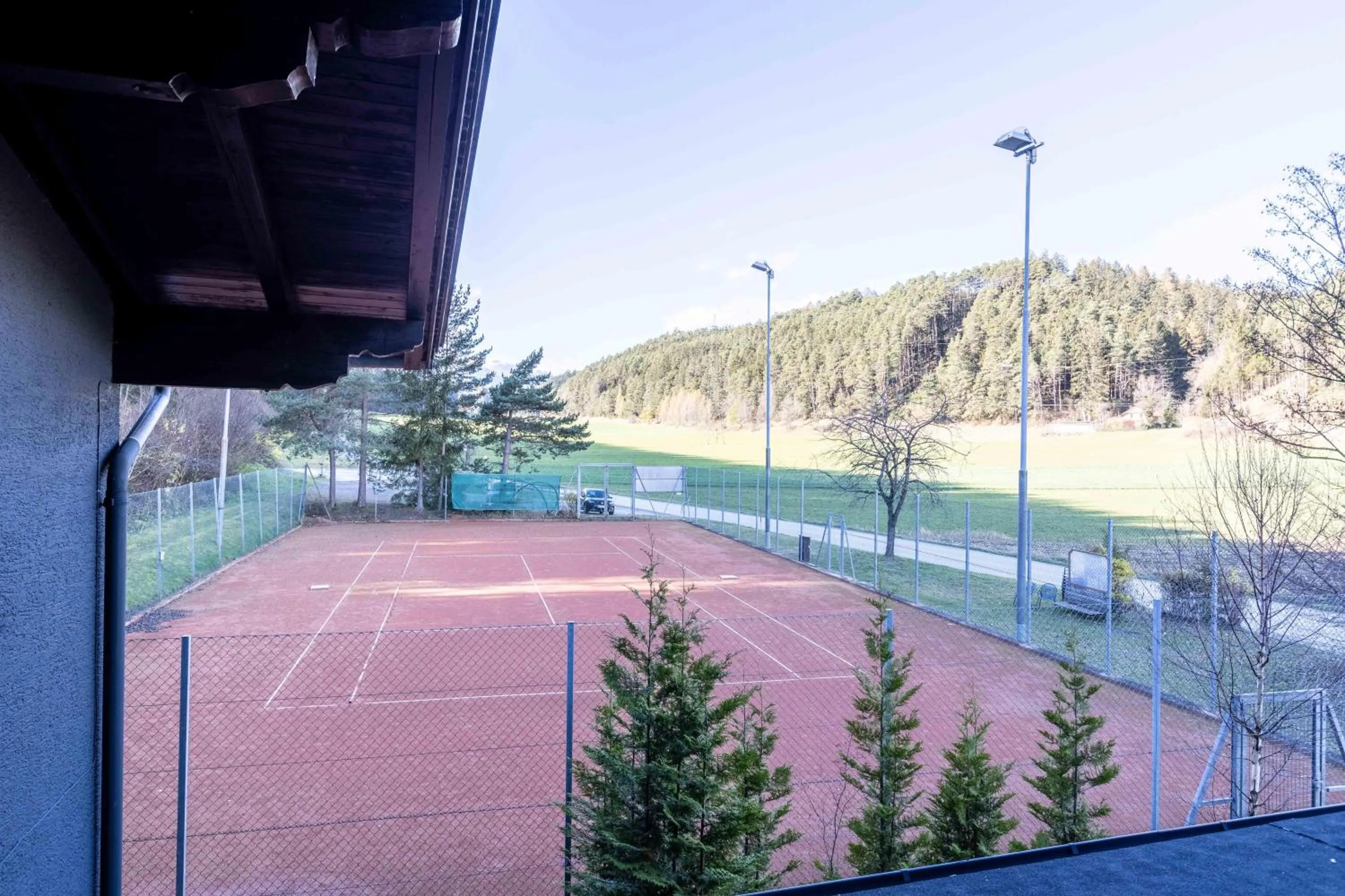Tennis court in The Art and Sporthotel