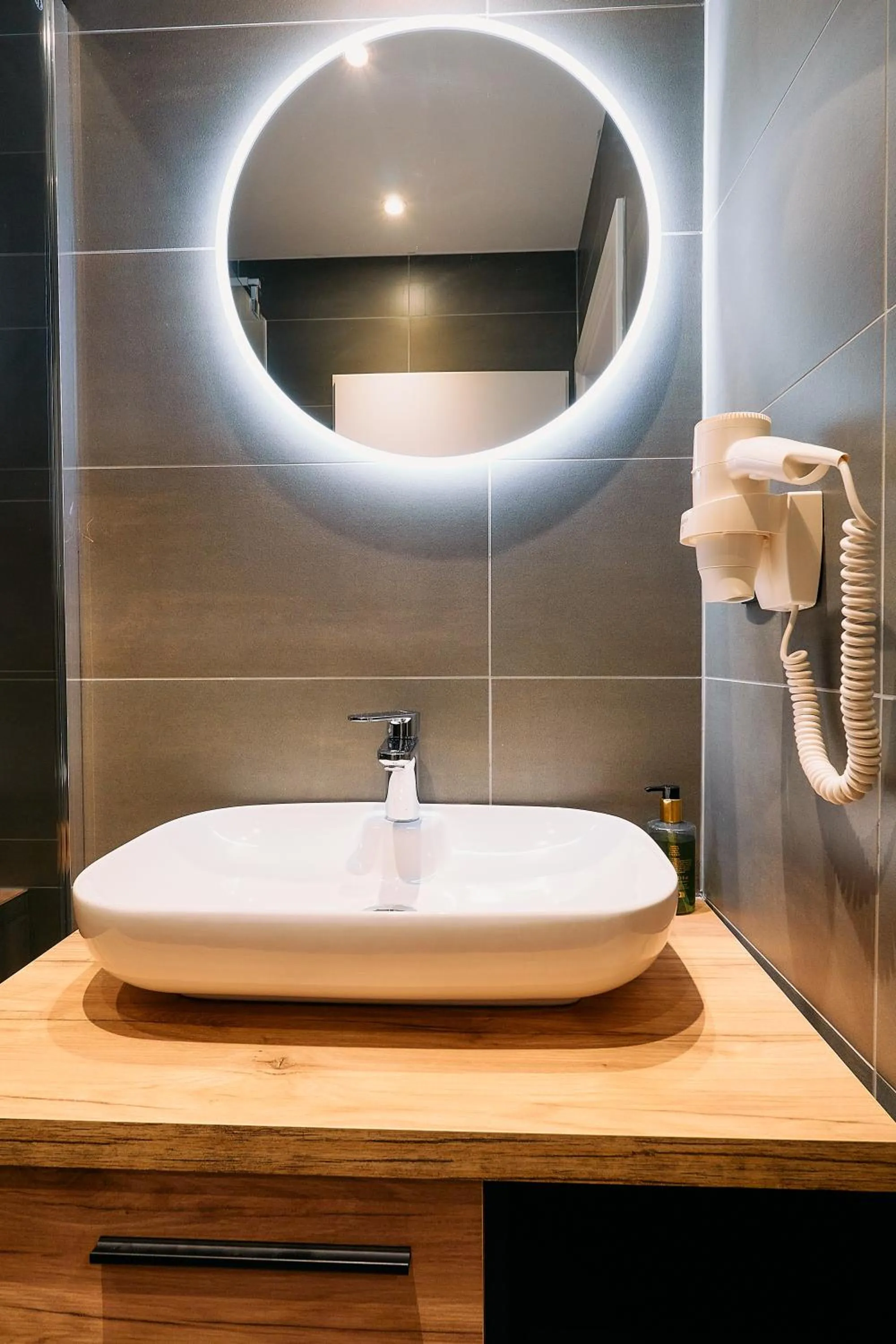 The Art and Sporthotel