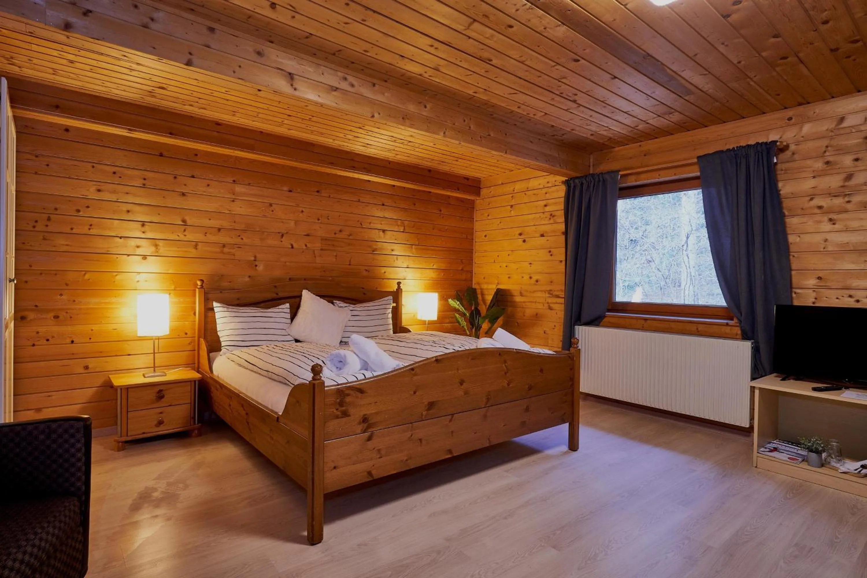 Bedroom, Bed in The Art and Sporthotel