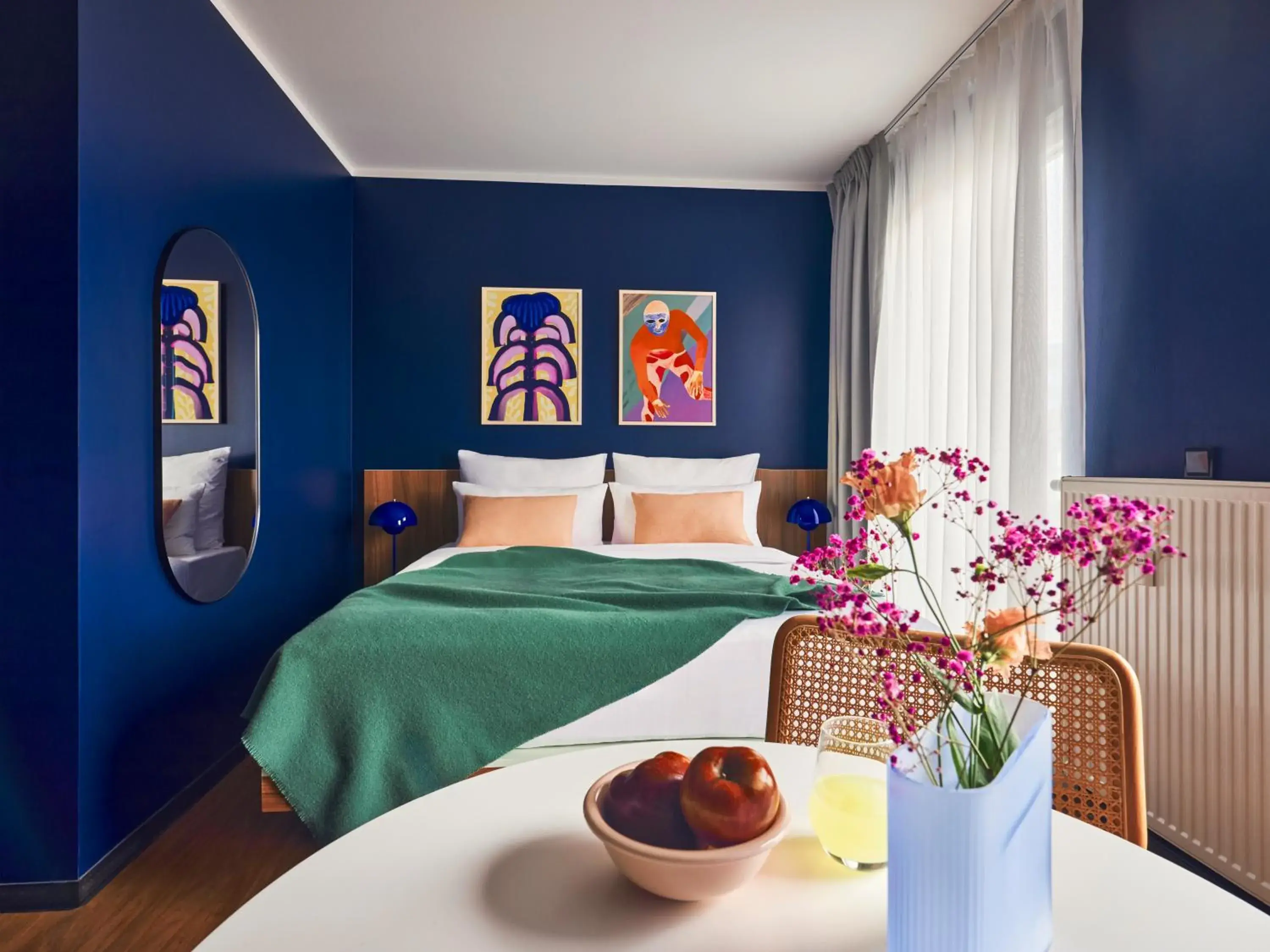 Medium Room with Balcony in Numa Berlin Torstrasse Medium Room with Balcony in Numa Berlin Torstrasse