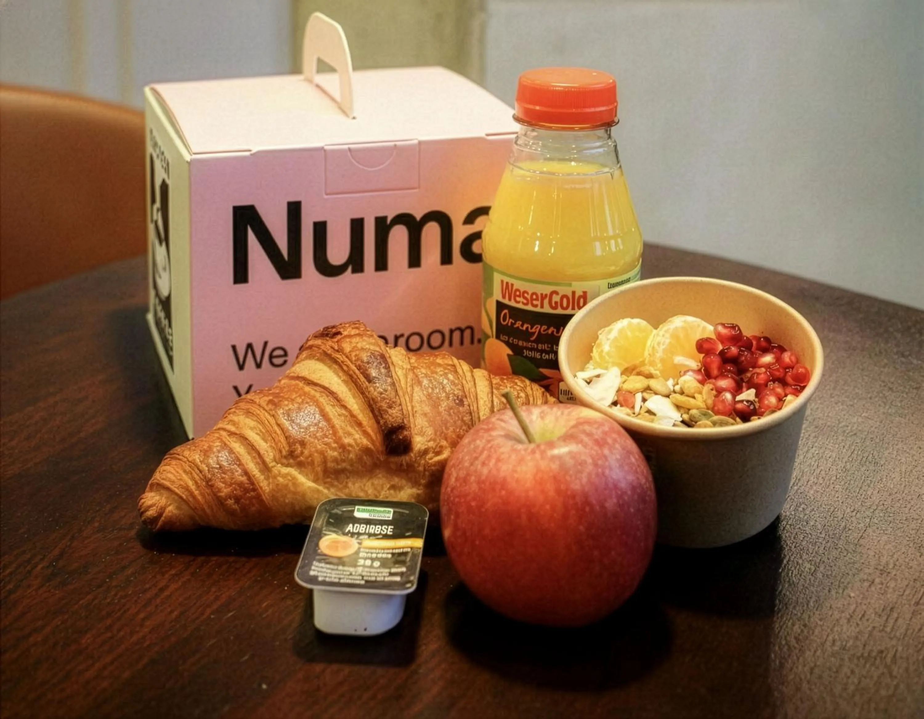 Breakfast in Numa Berlin Torstrasse