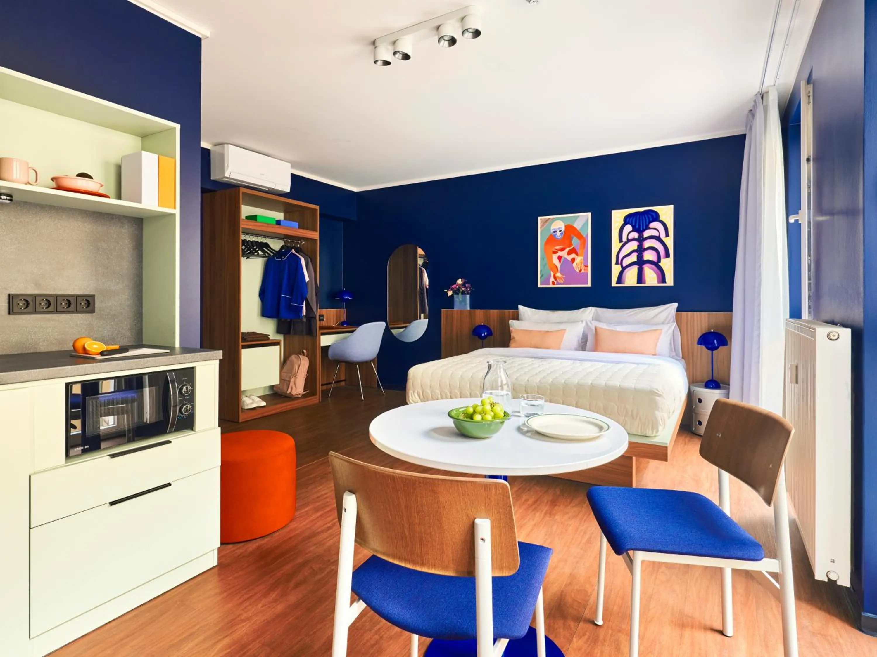 Kitchen or kitchenette in Numa Berlin Torstrasse