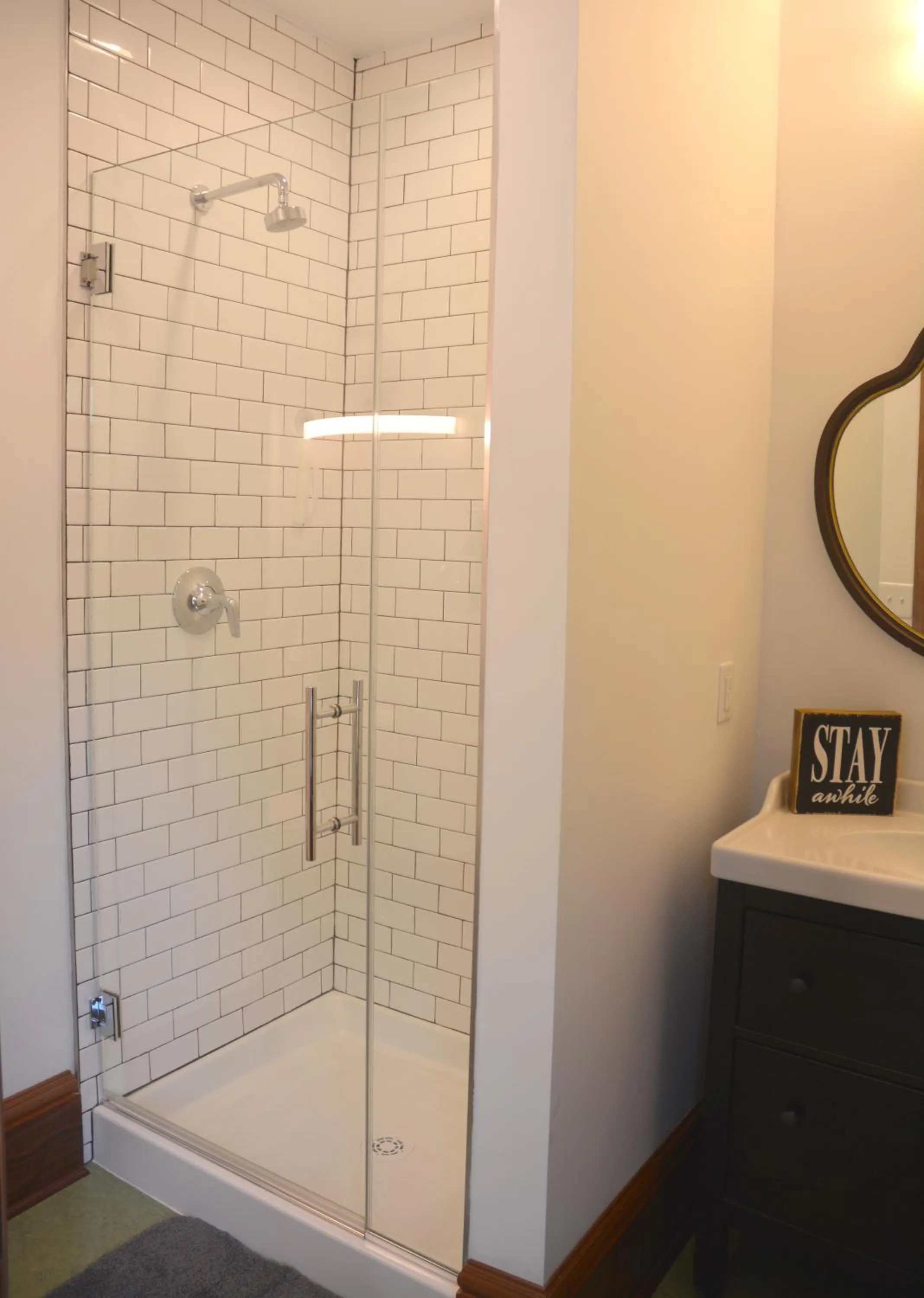 Shower in Art and Lodging