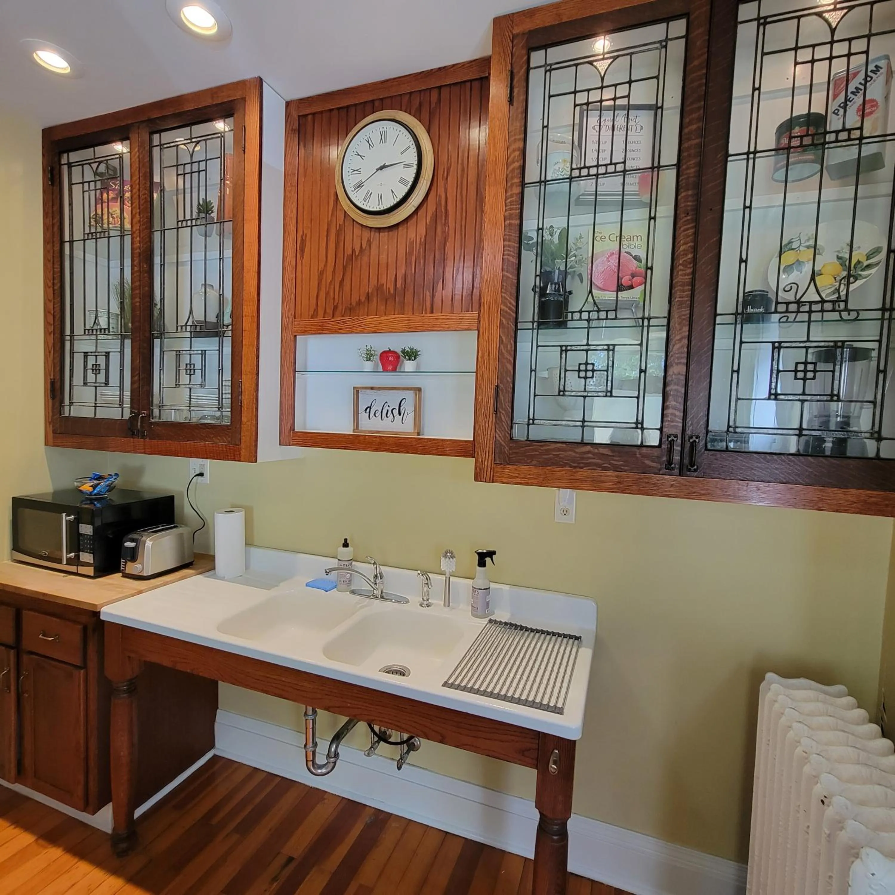 Kitchen or kitchenette in Art and Lodging