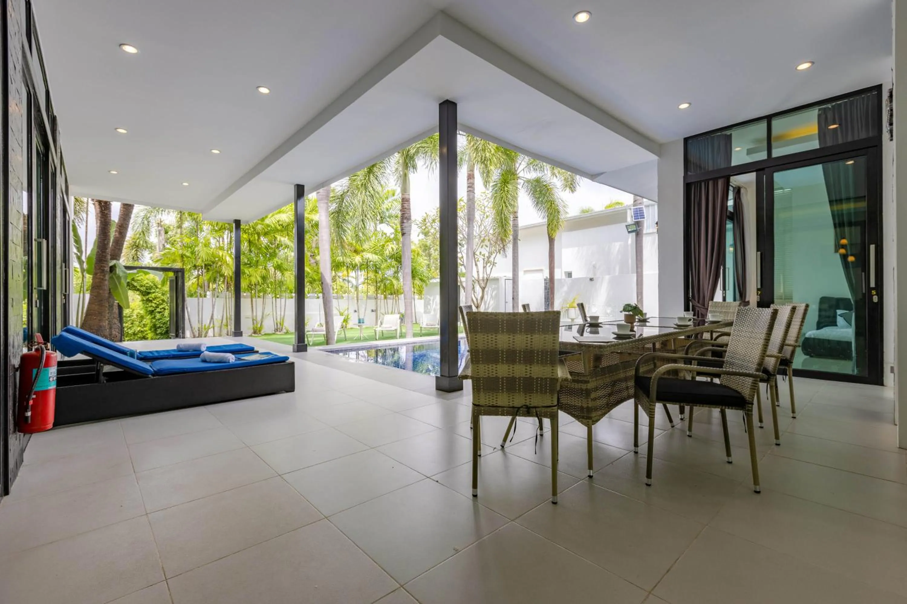 3 Bedroom Pool Villa BL2