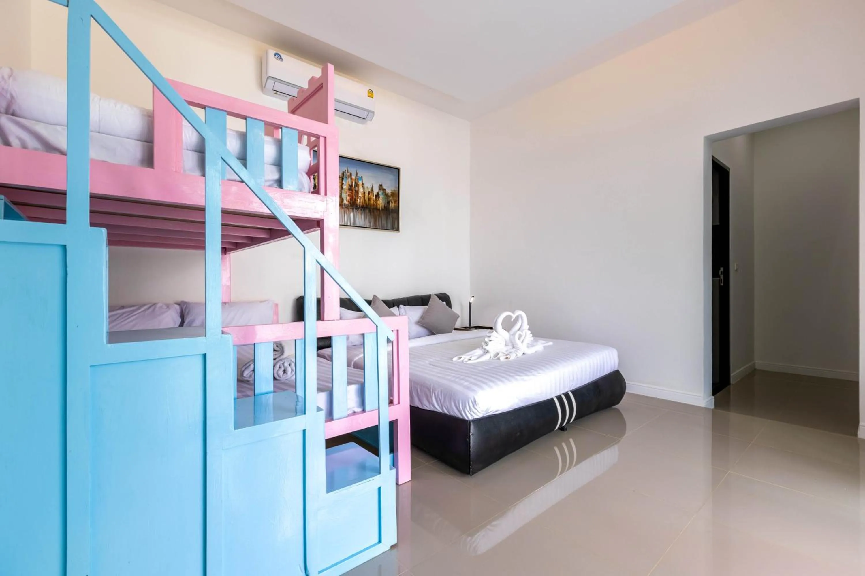 Bed in 3 Bedroom Pool Villa BL2