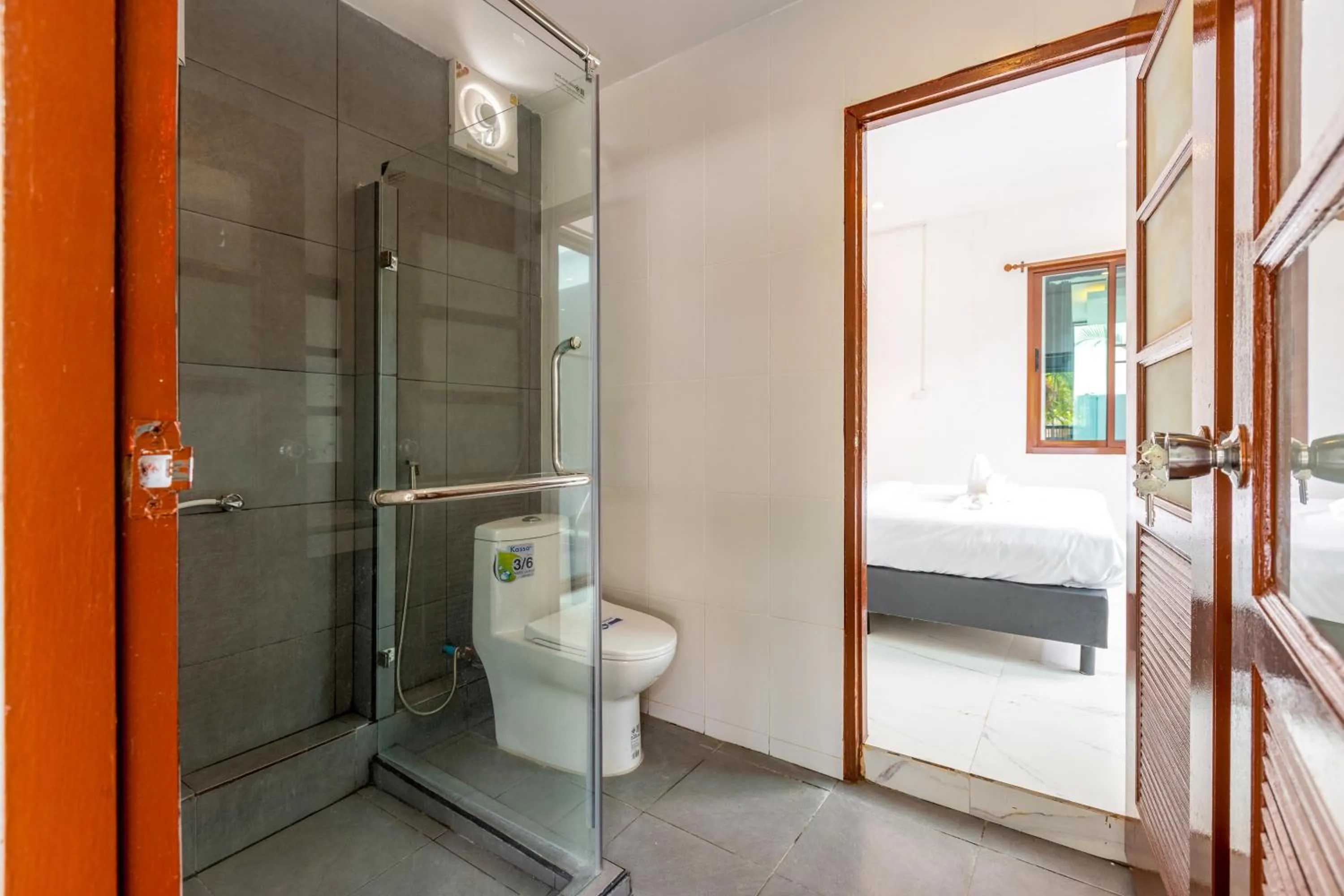 Bed in 4 Bedroom Modern Pool Villa BL10