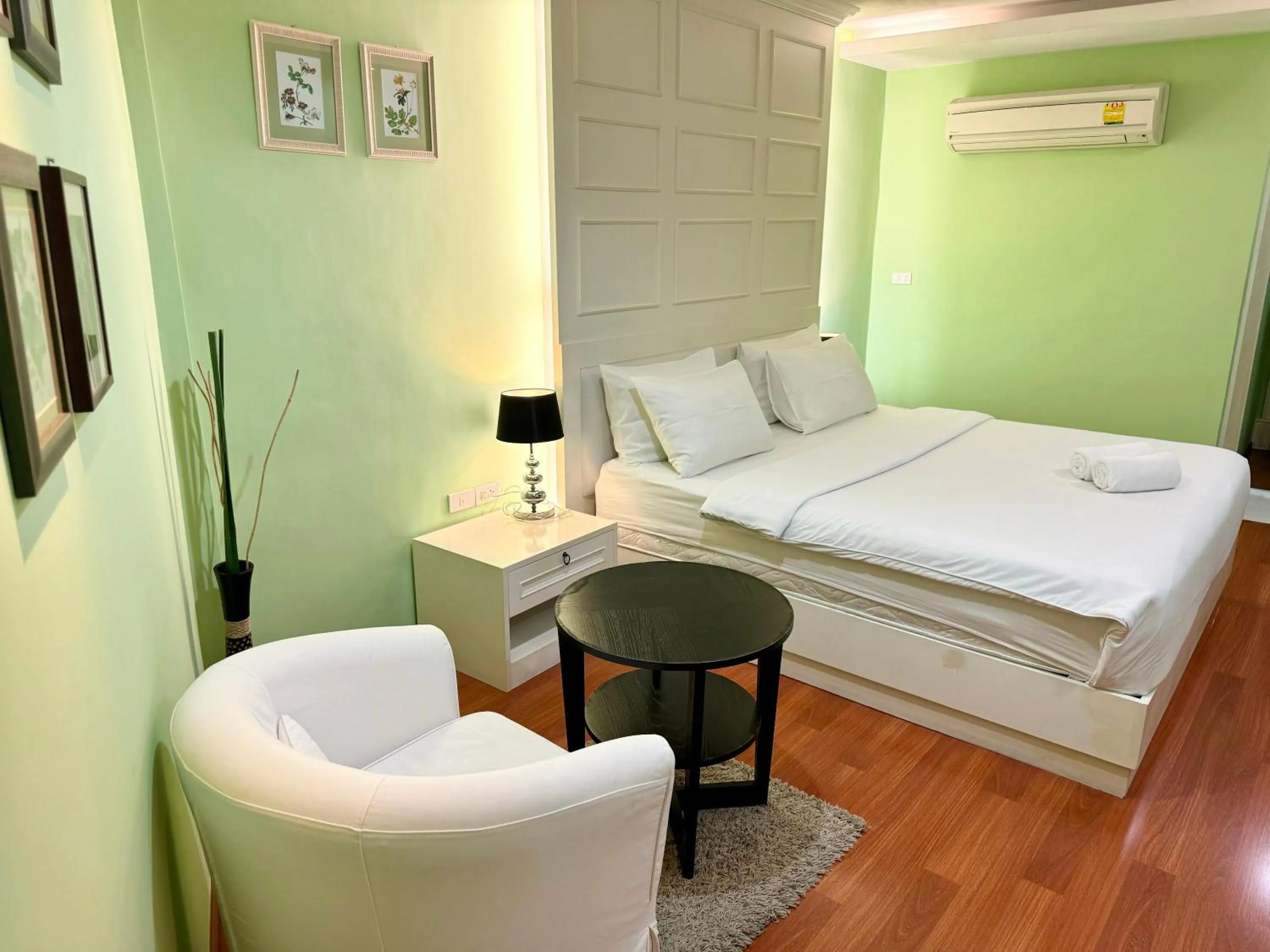 Bed in Sabai Dee Minitel