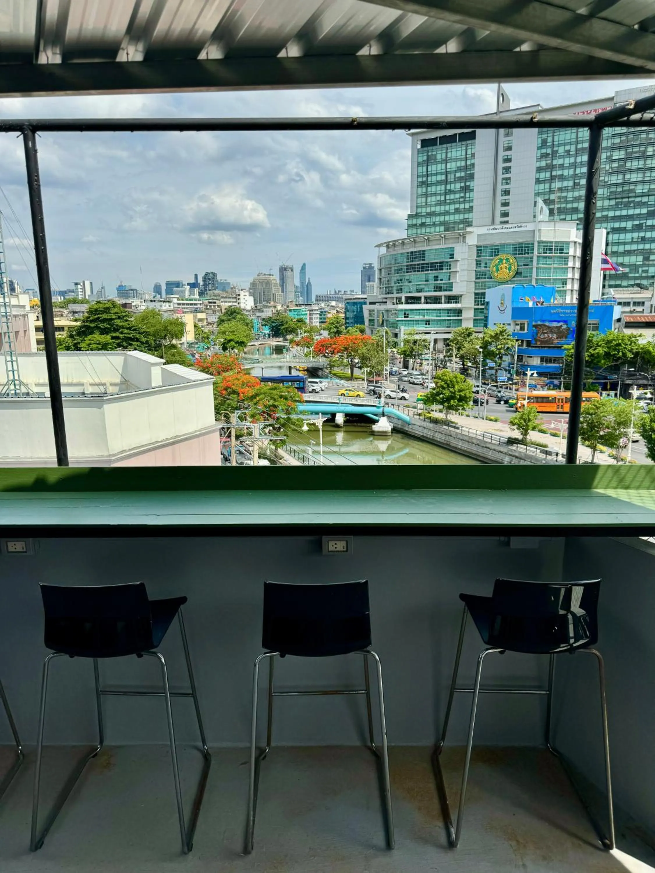 Garden in Sabai Dee Minitel