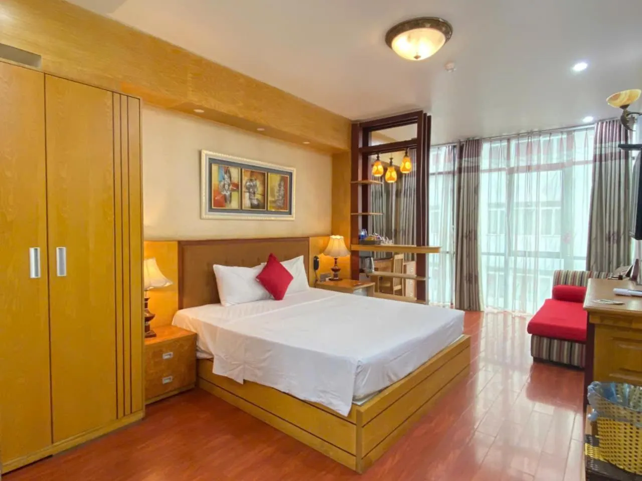 Photo of the whole room, Bed in Moon Hotel Cau Giay