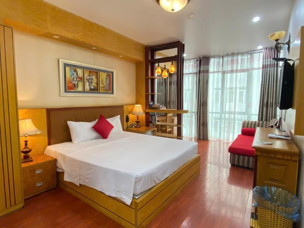 Photo of the whole room, Bed in Moon Hotel Cau Giay