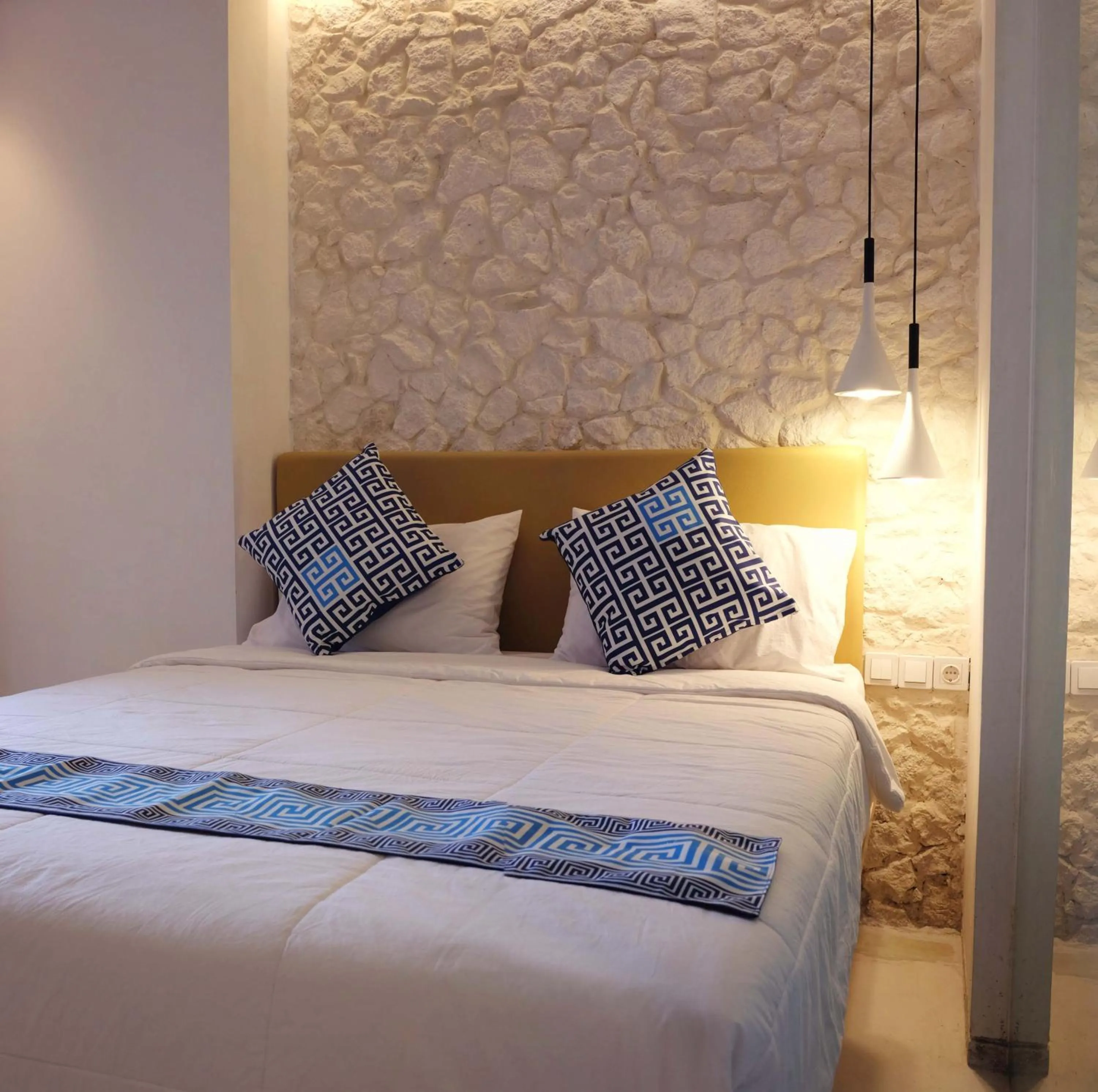 Bed in Little Mykonos