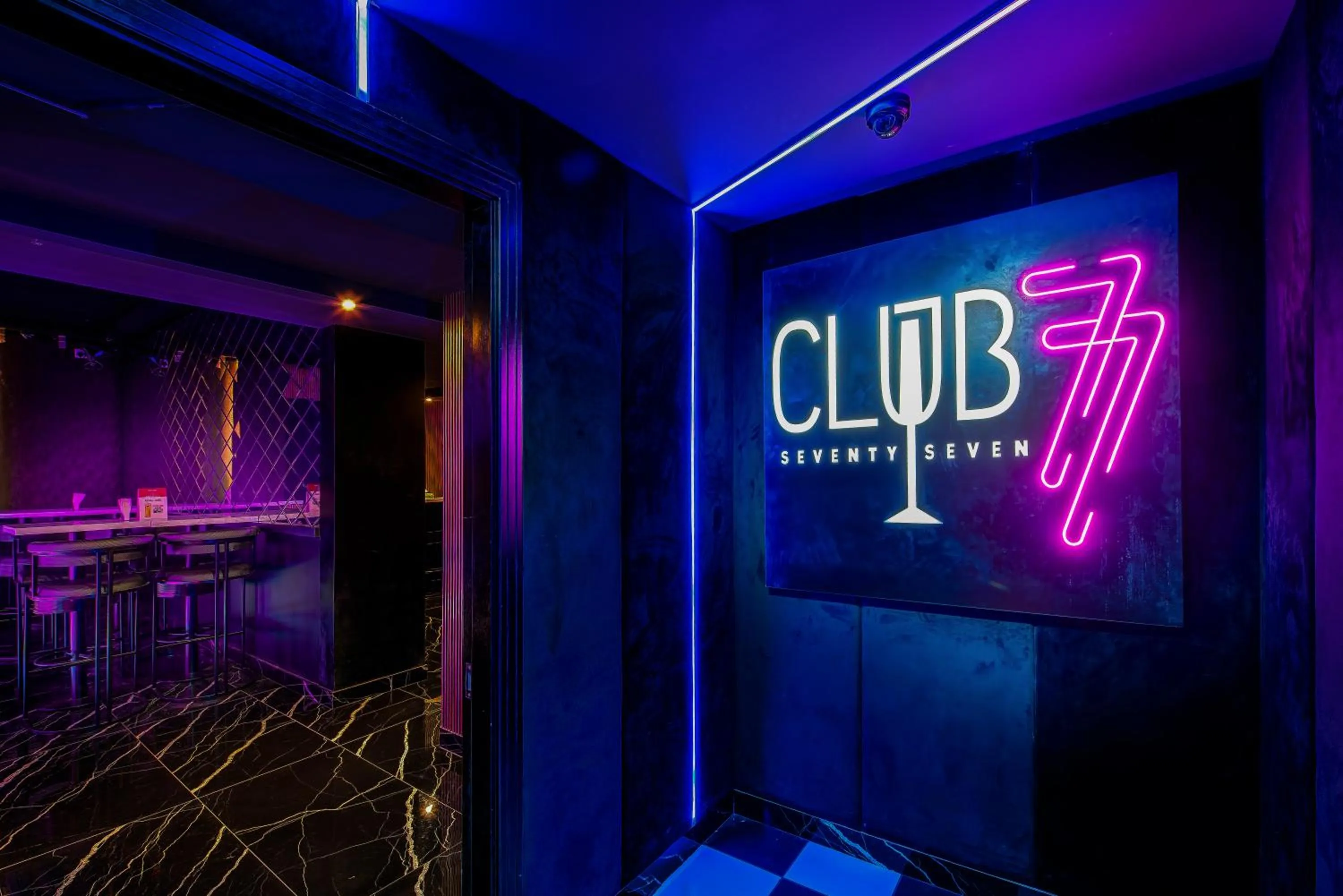 Nightclub / DJ in Wescott Hotel