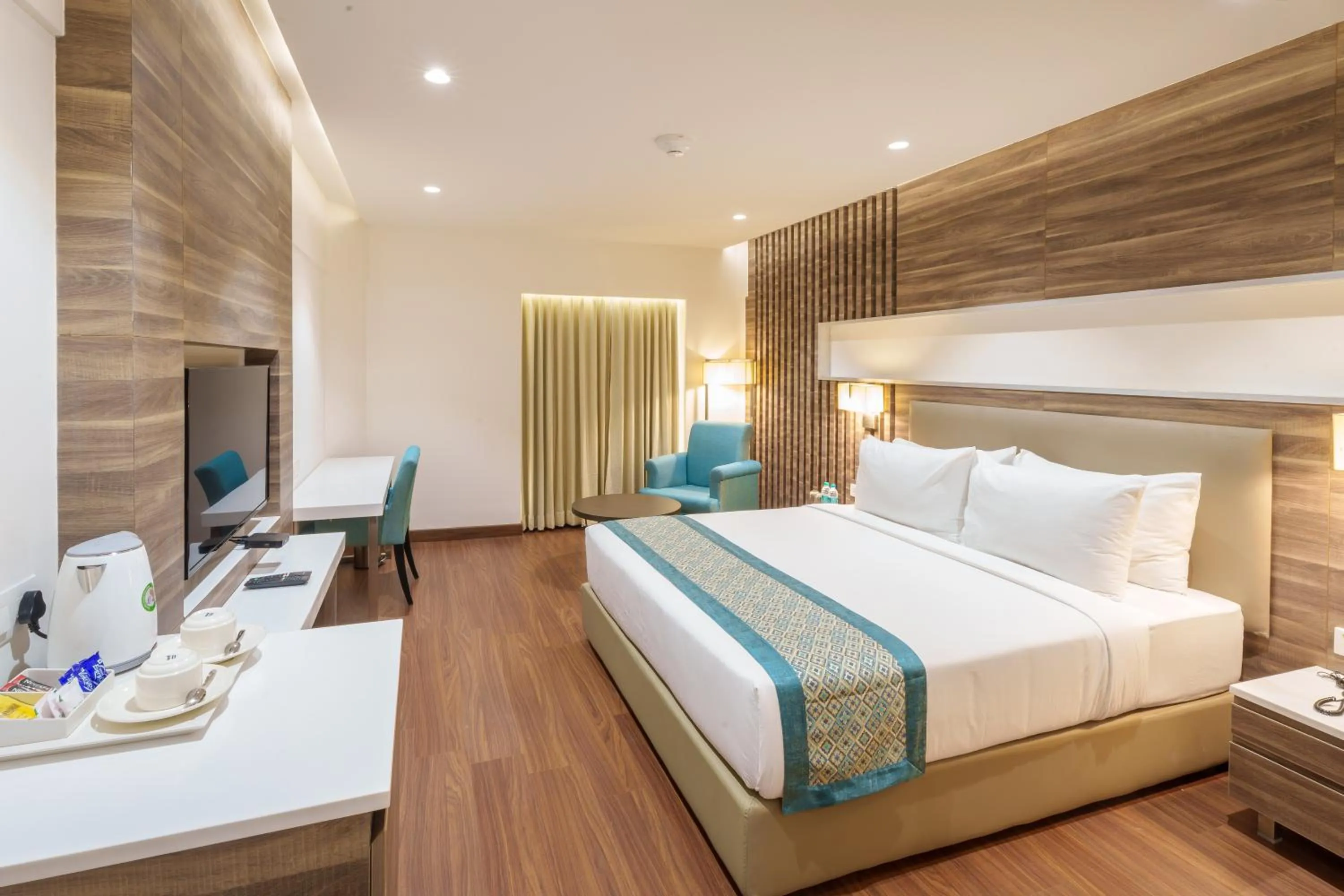 Photo of the whole room, Bed in Pharos Hotels