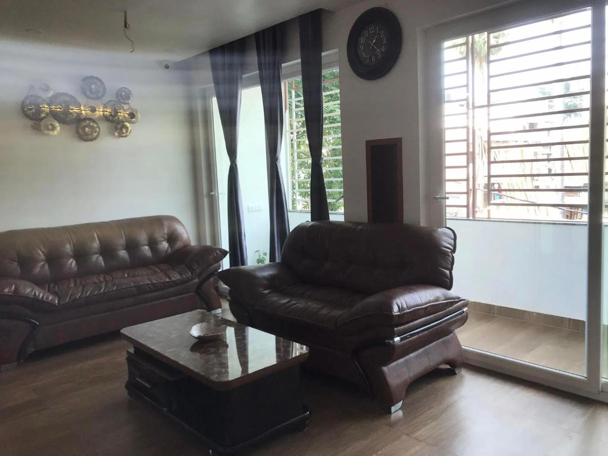 Living room in Mariya Condo hotel