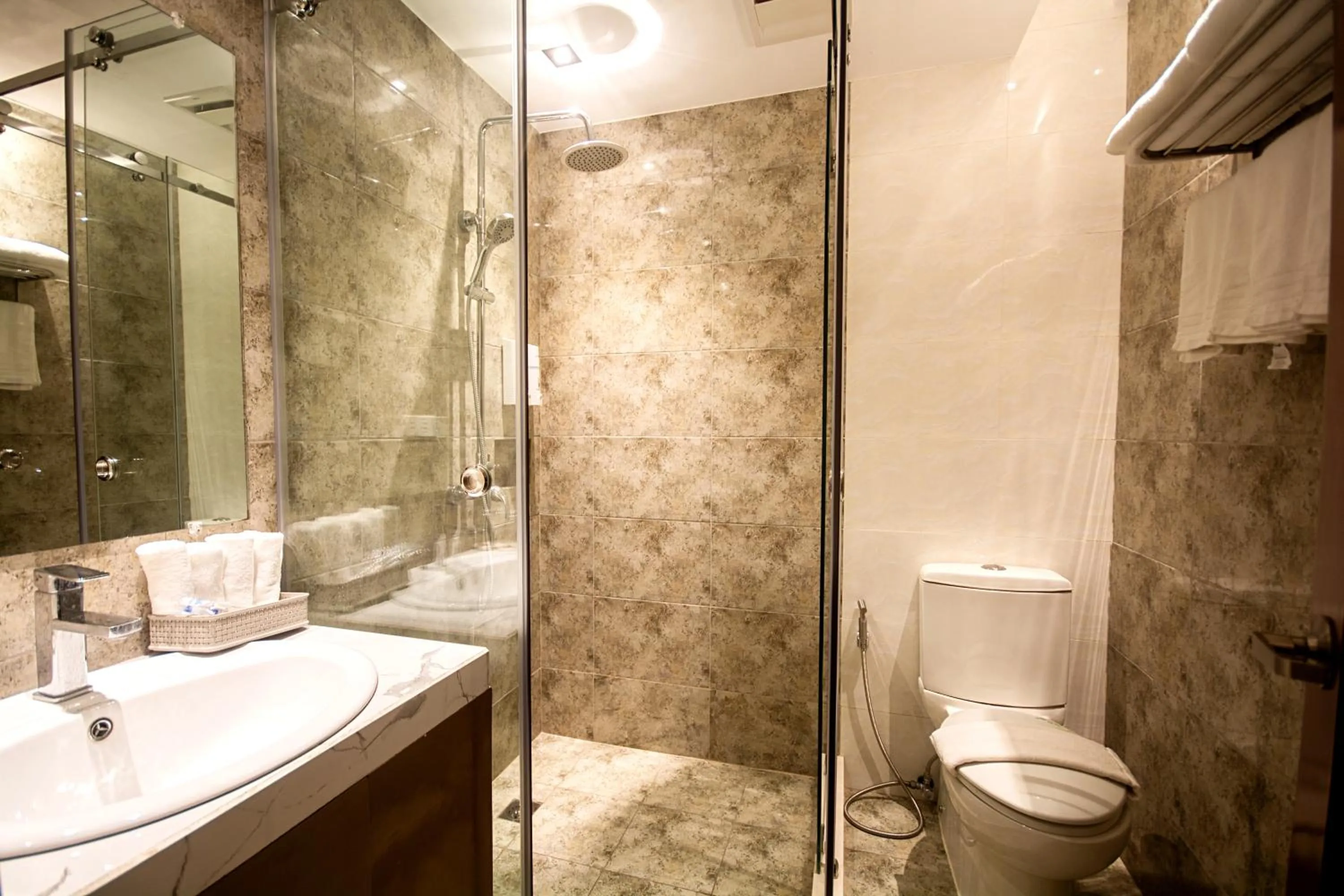 Shower in ECL Resort Hotel Boracay