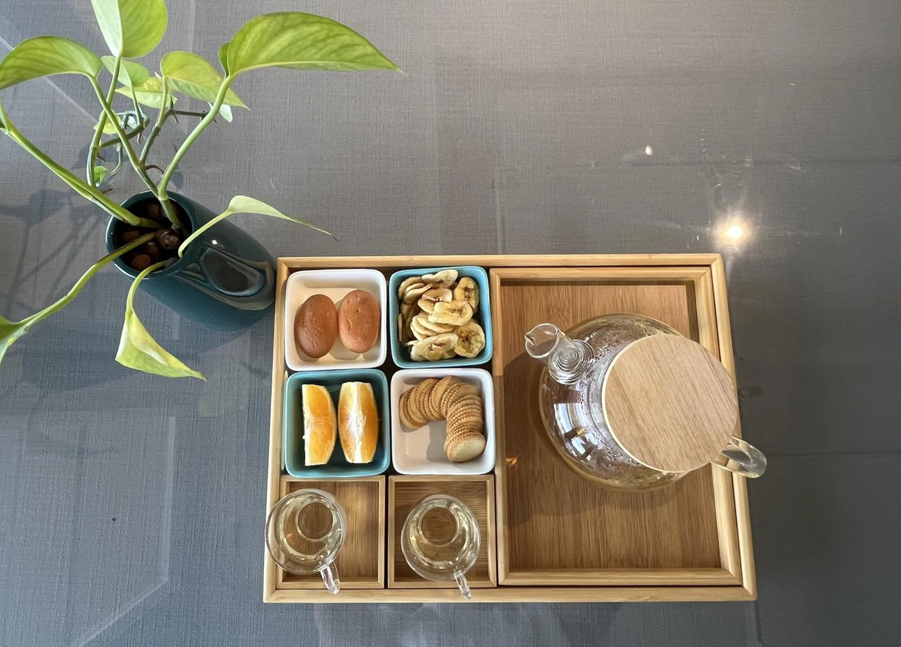 Food and drinks in Riverside Wing Hotel Guilin