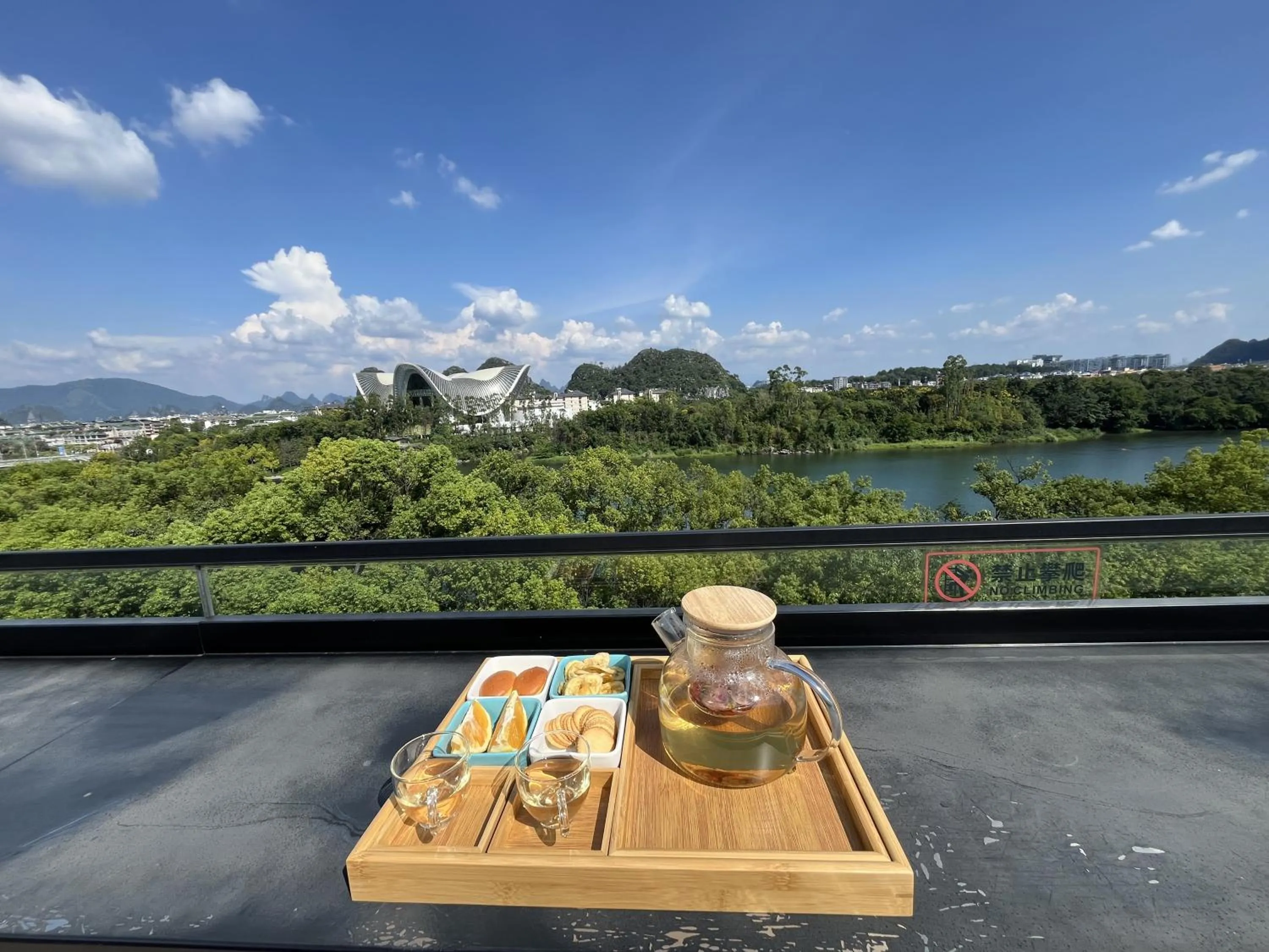 Natural landscape in Riverside Wing Hotel Guilin