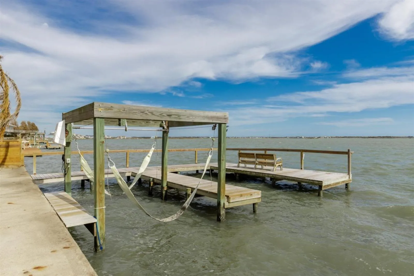 Property building in Casa - Copano