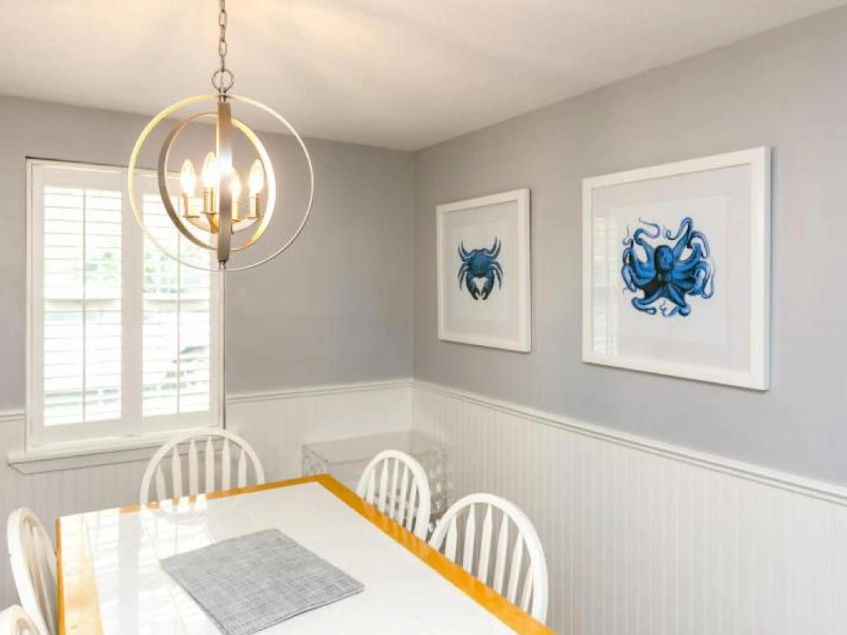 Property building in Cape Cod Cottage