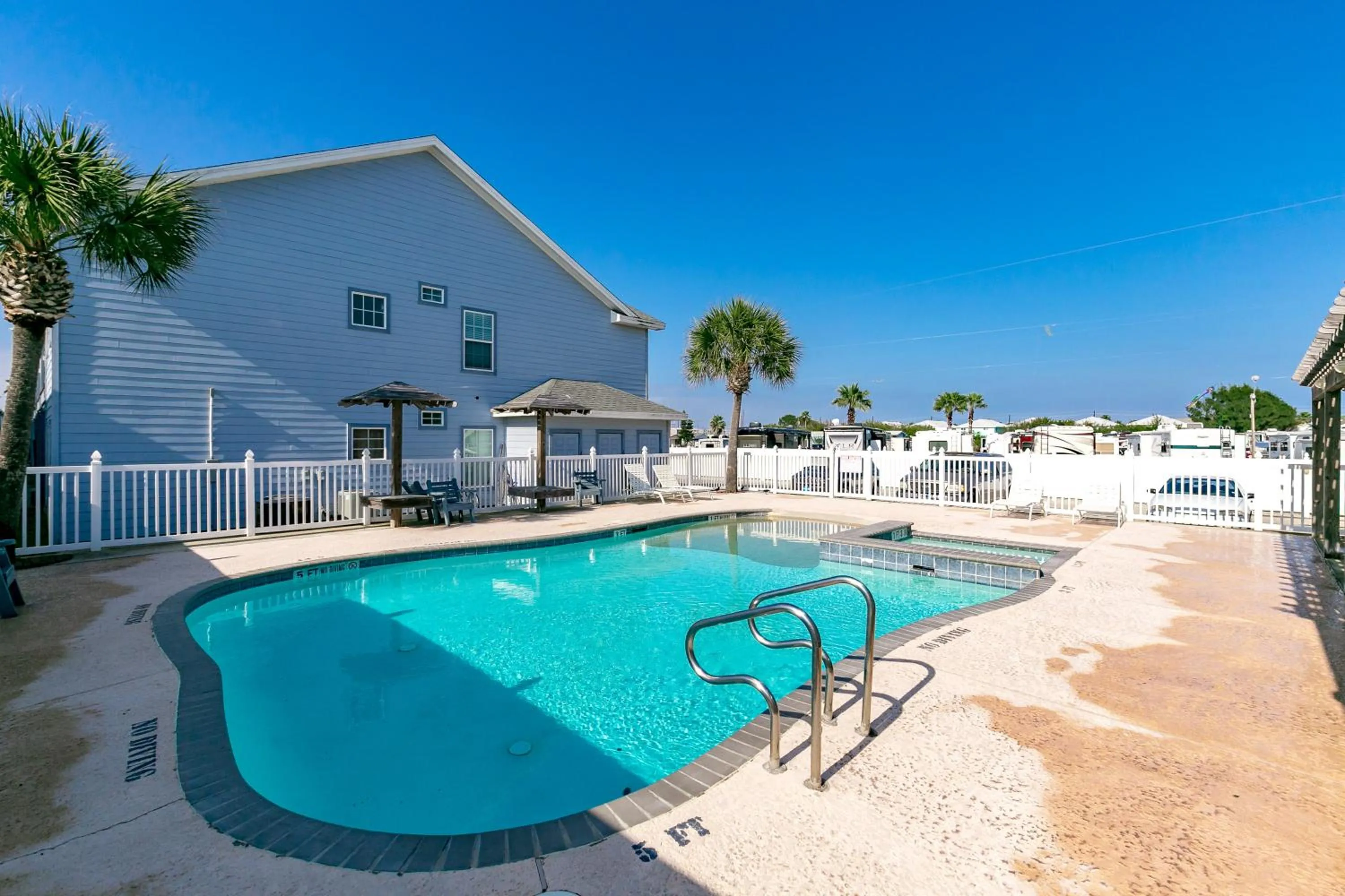Property building in Beach Bunker