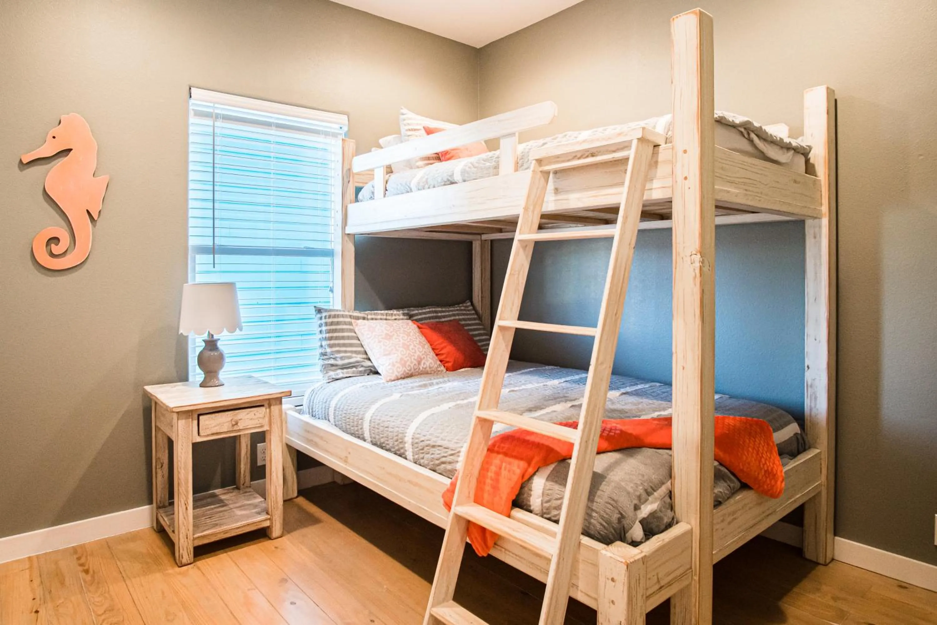 Property building, Bed in Thats What Sea Said