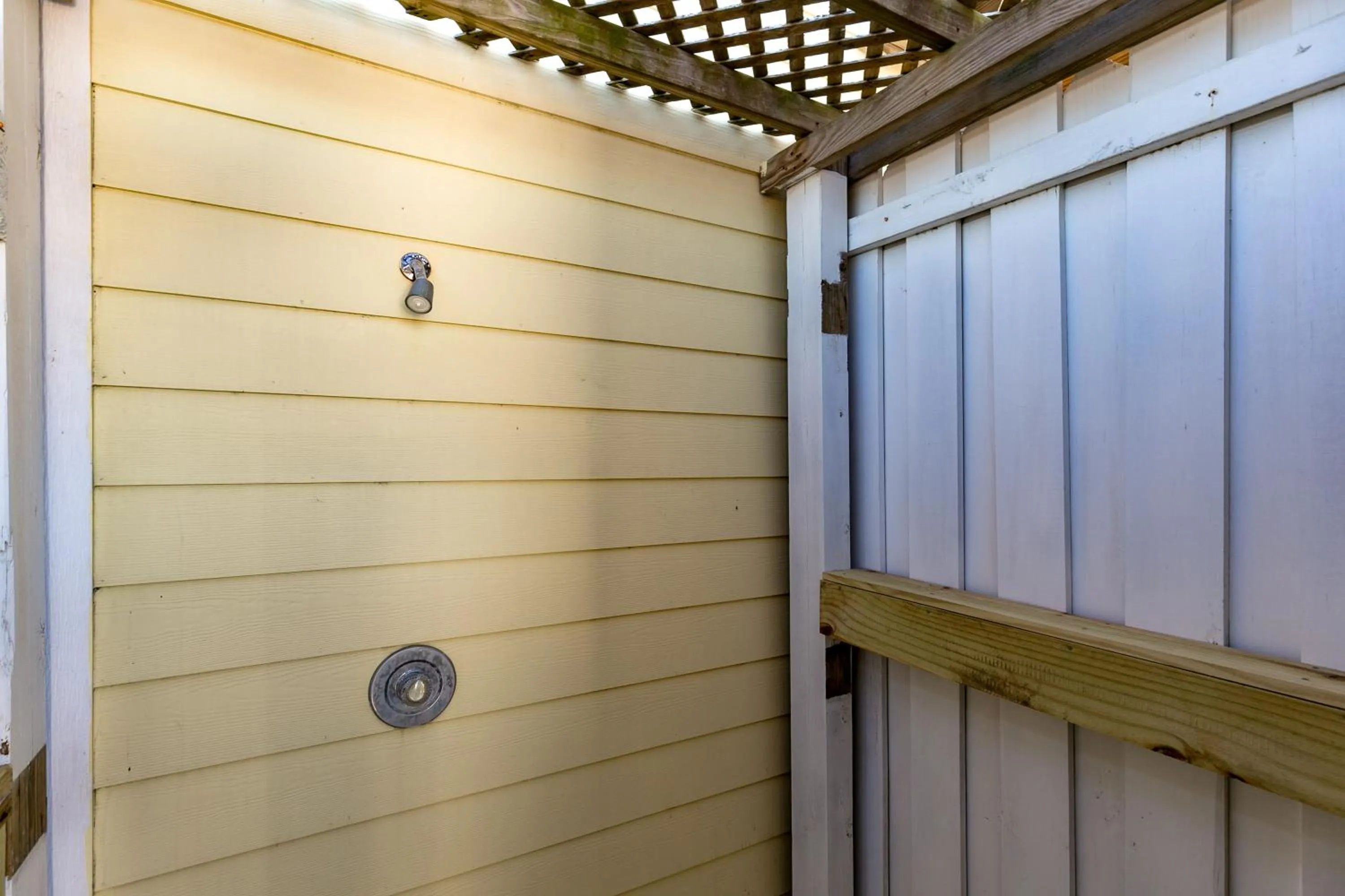 Property building in Porpoise of Life