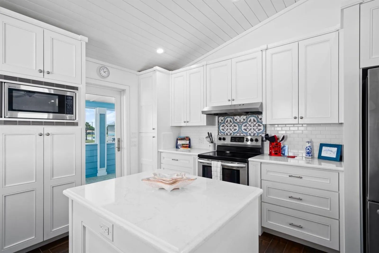 Property building in Best - Little - Orr House