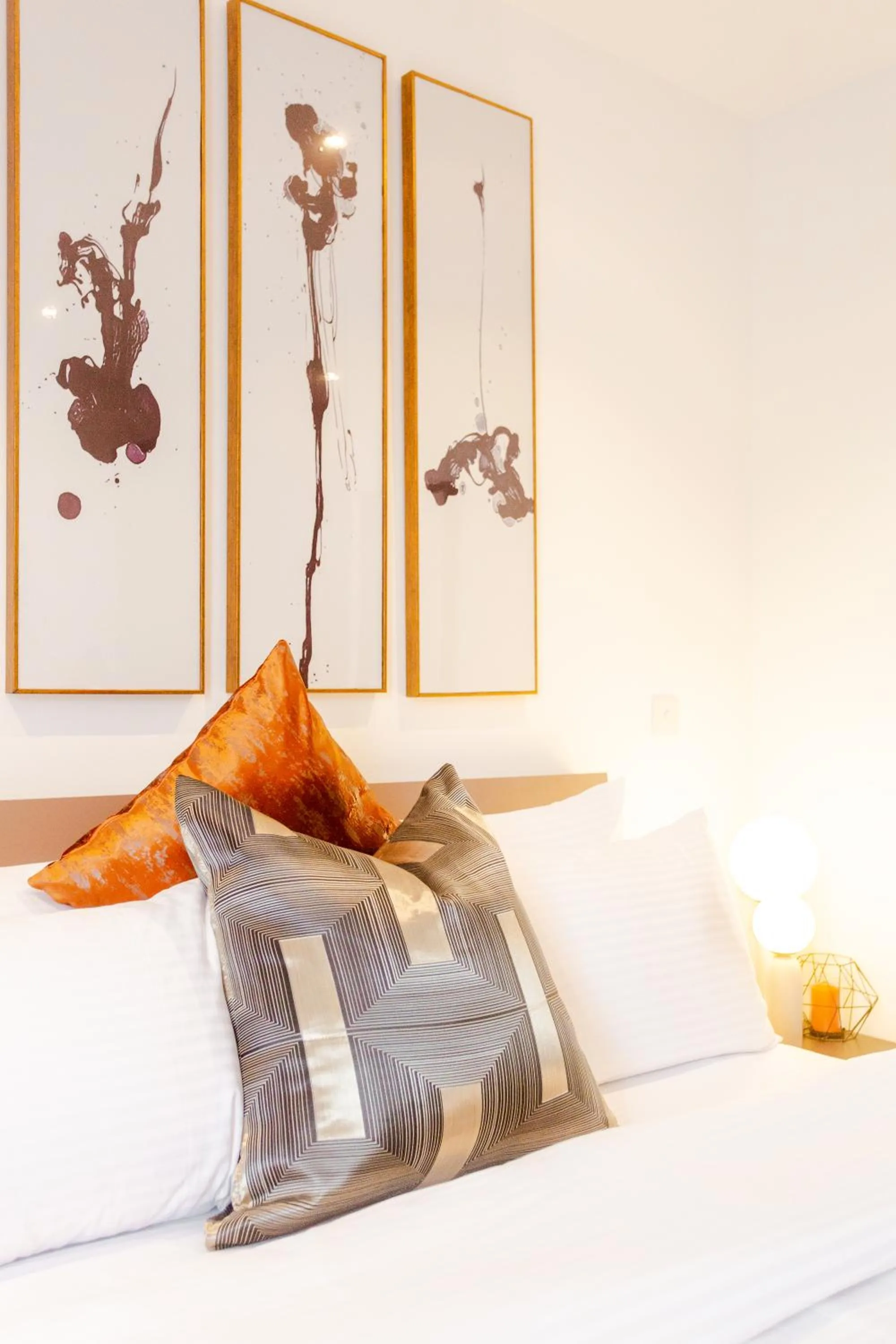 Bed in Accra Luxury Apartments @ The Lennox