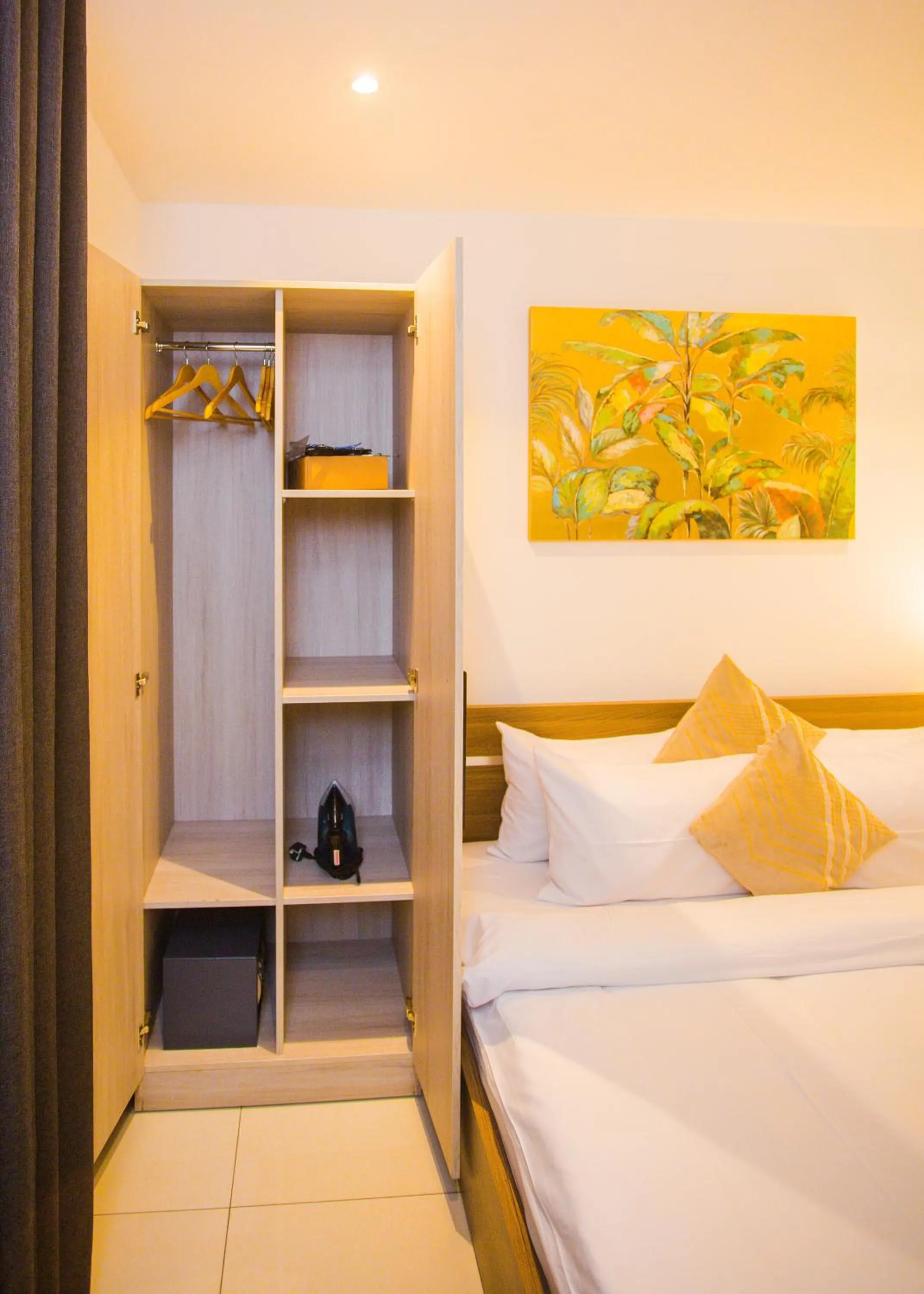 Bed in Accra Luxury Apartments @ The Lennox