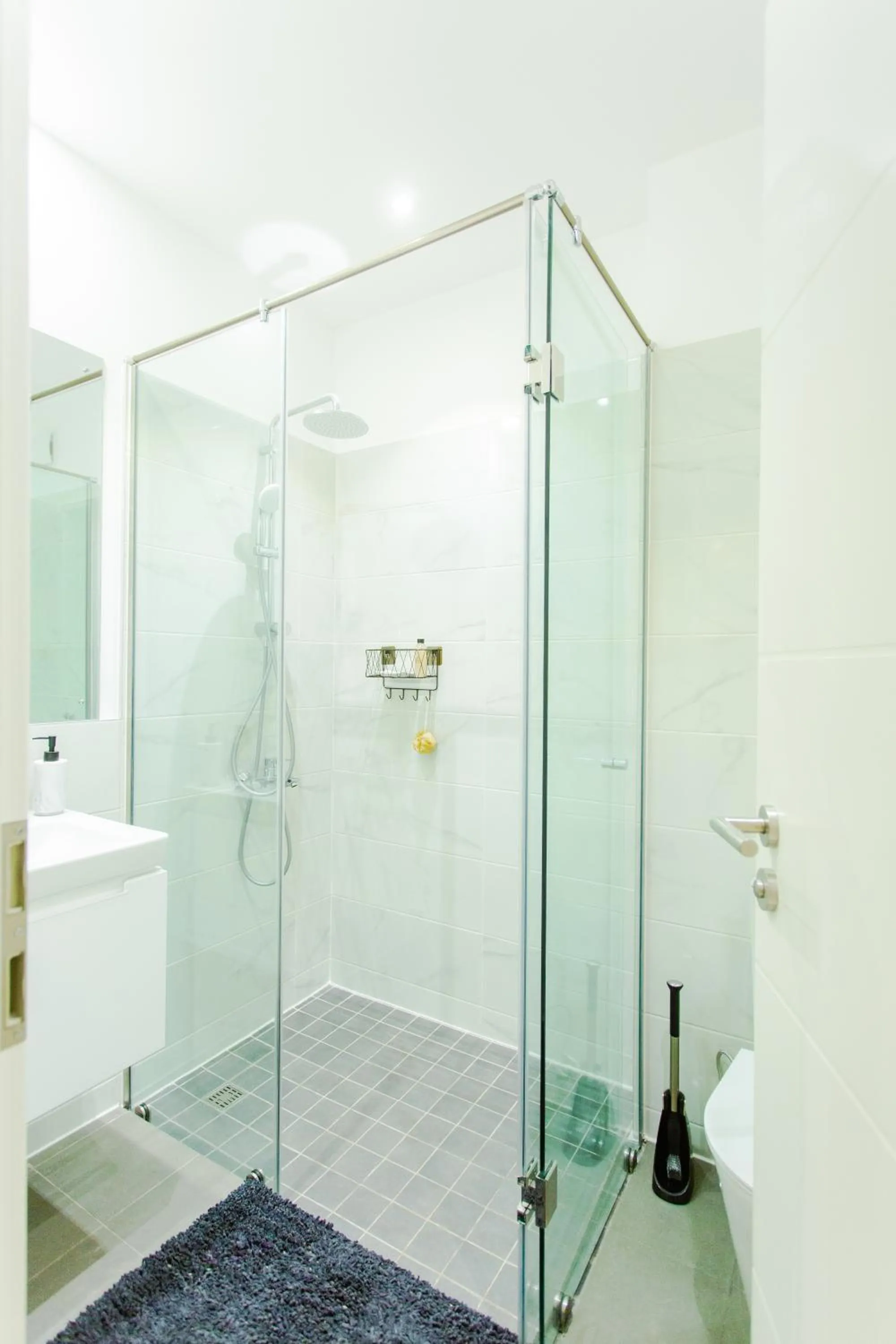 Shower in Accra Luxury Apartments @ The Lennox