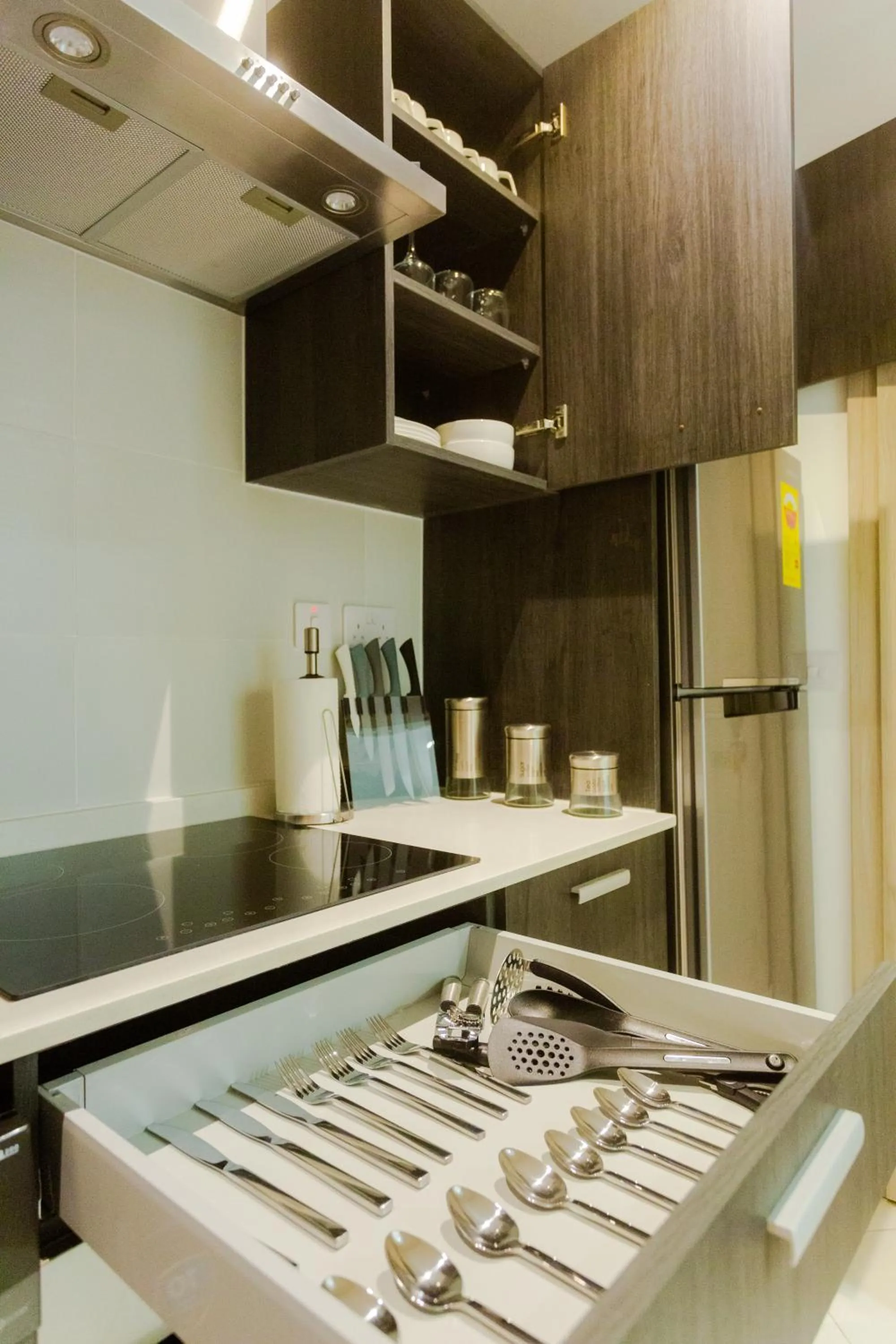 Kitchen or kitchenette in Accra Luxury Apartments @ The Lennox