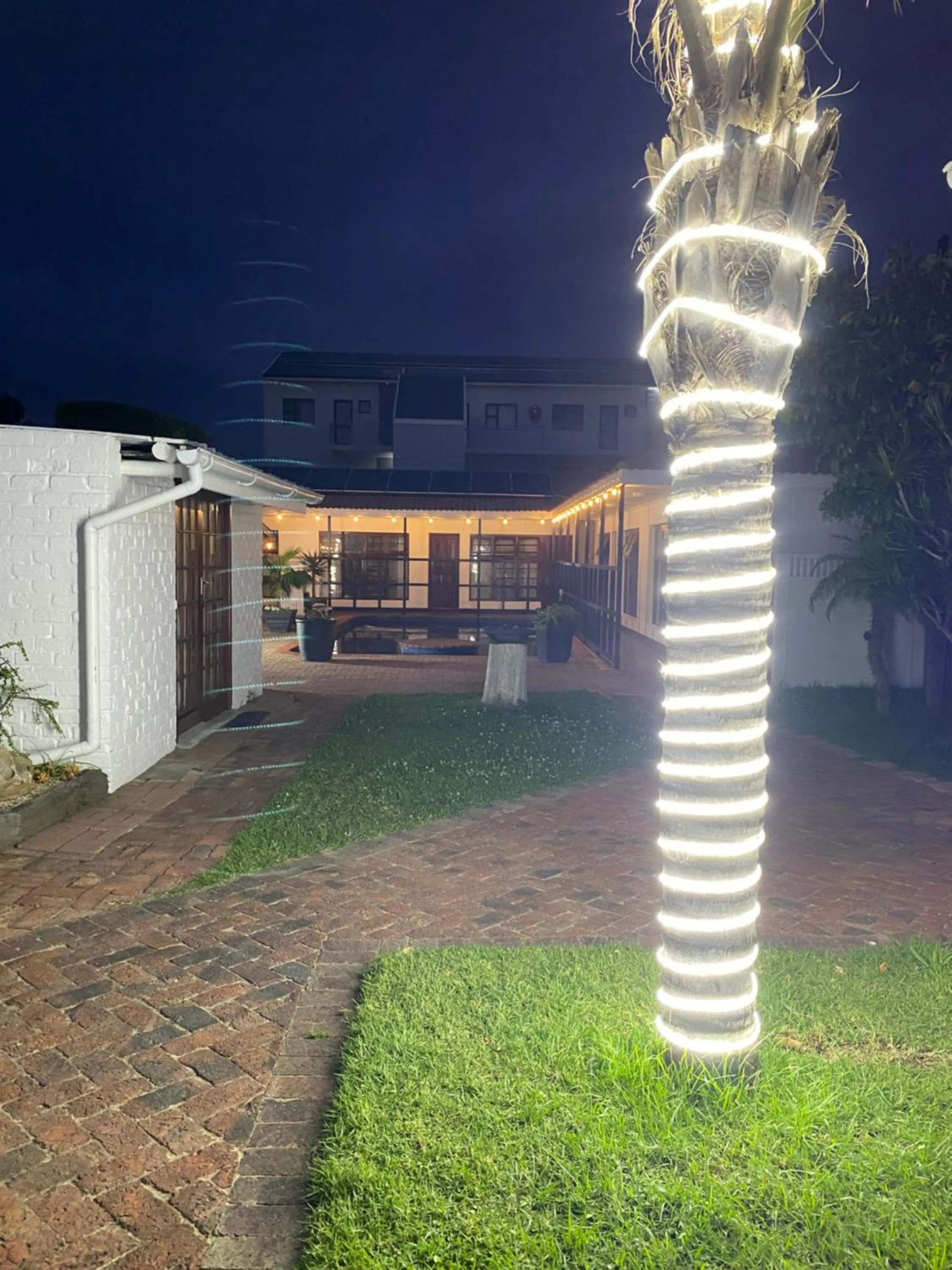 Property building in 5 Third Avenue Guesthouse