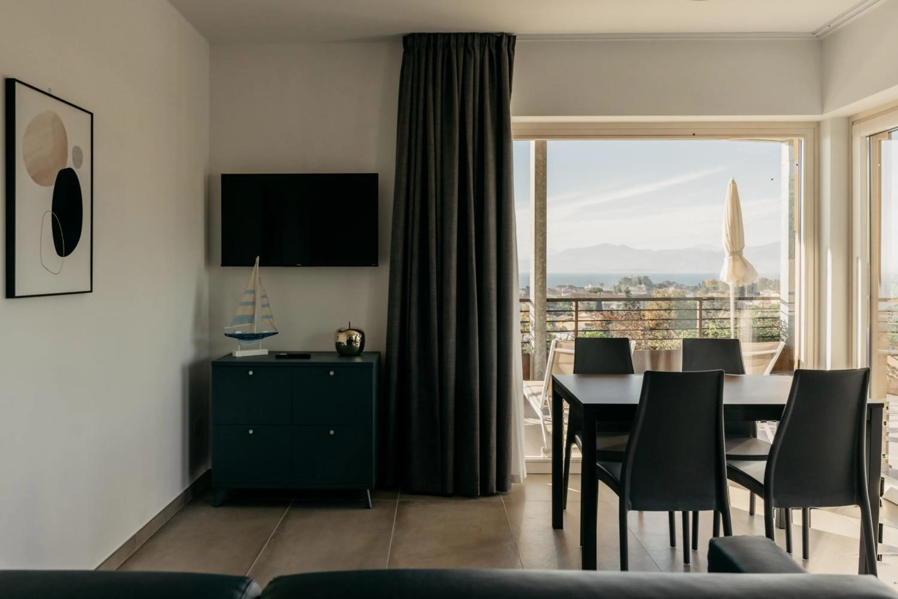 Apartments Monsurei, Lake view