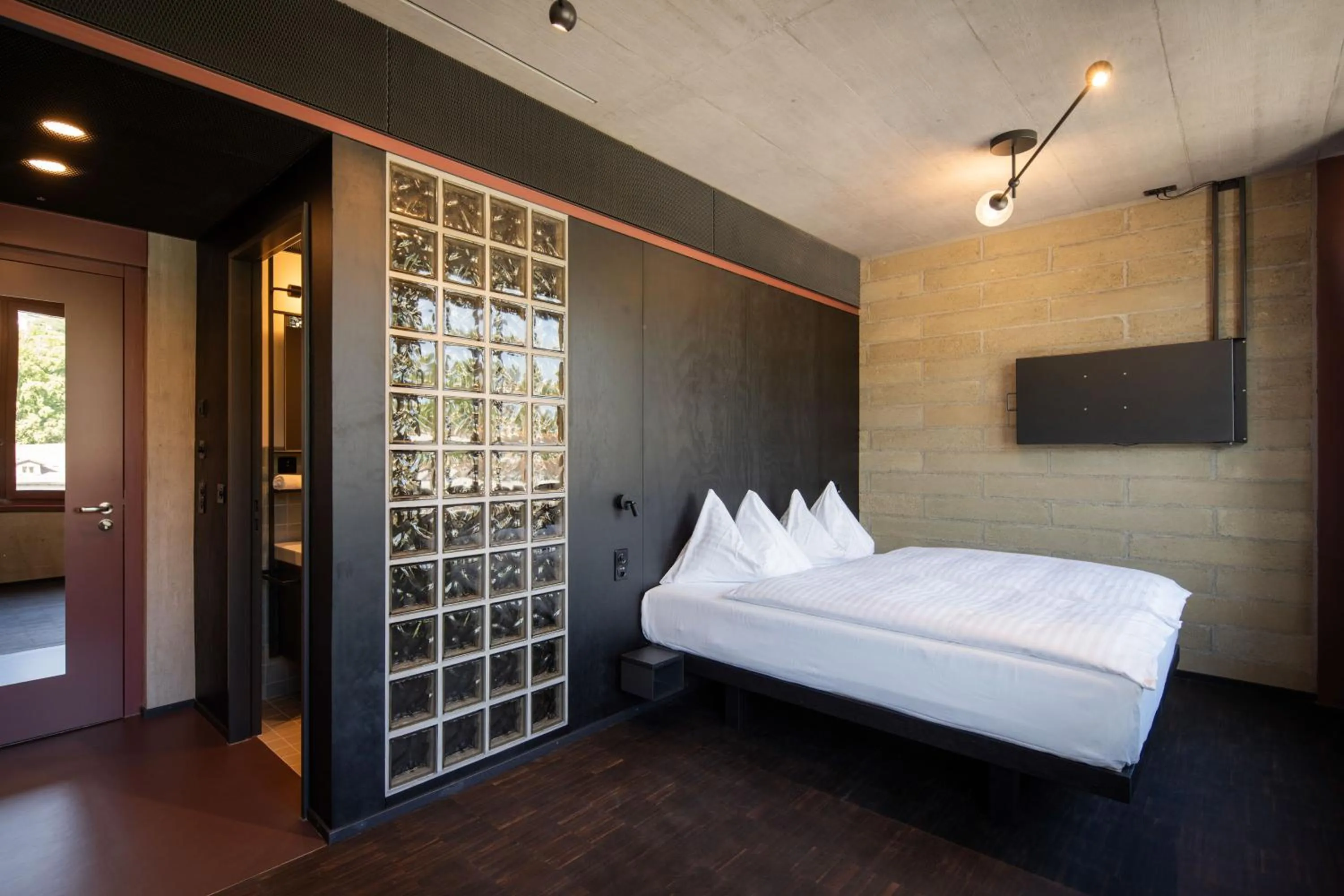 Bed in Tailormade Hotel LEO St Gallen