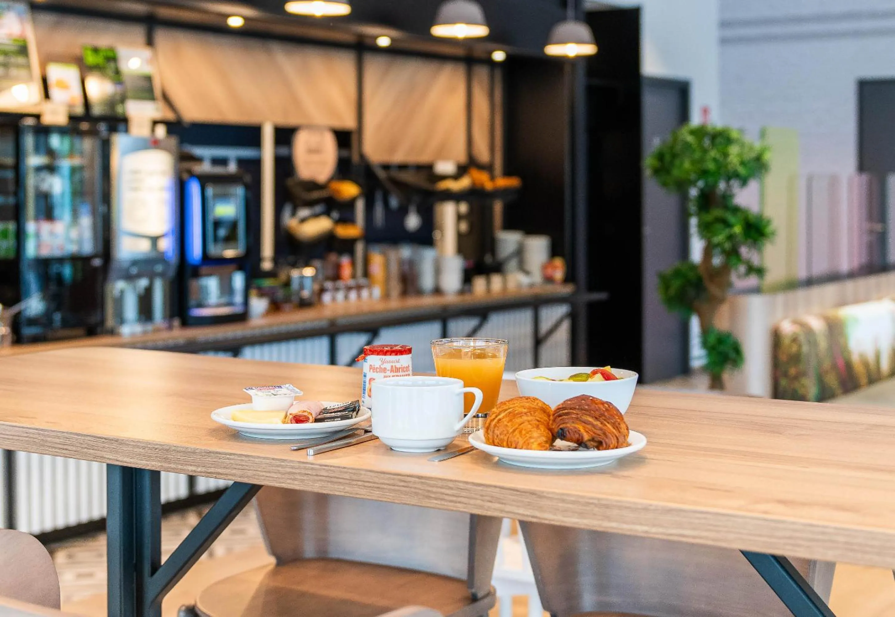 Breakfast in B&B HOTEL Bourg-en-Bresse Viriat