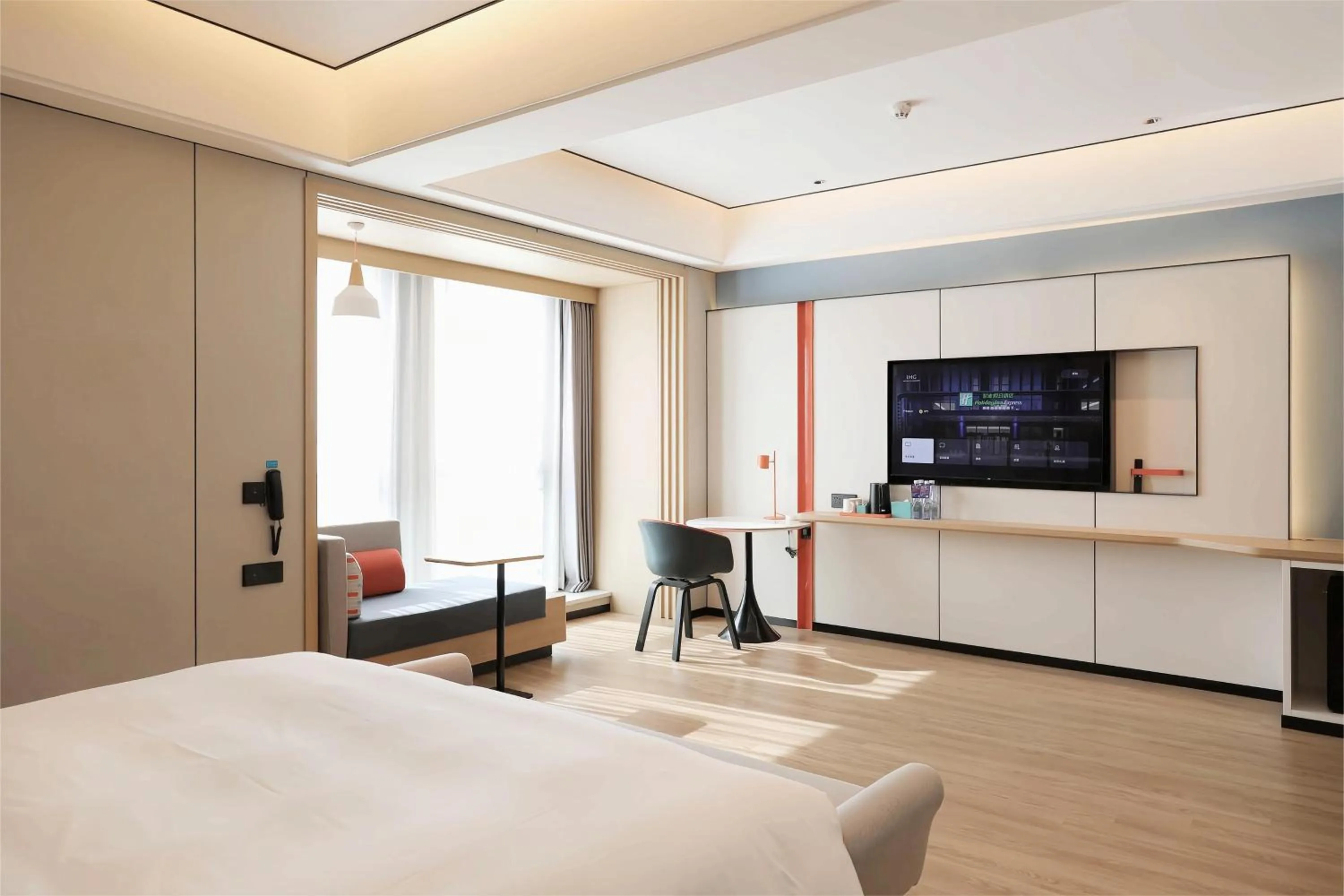 Bedroom, Bed in Holiday Inn Express Qingdao Northern West Coast by IHG
