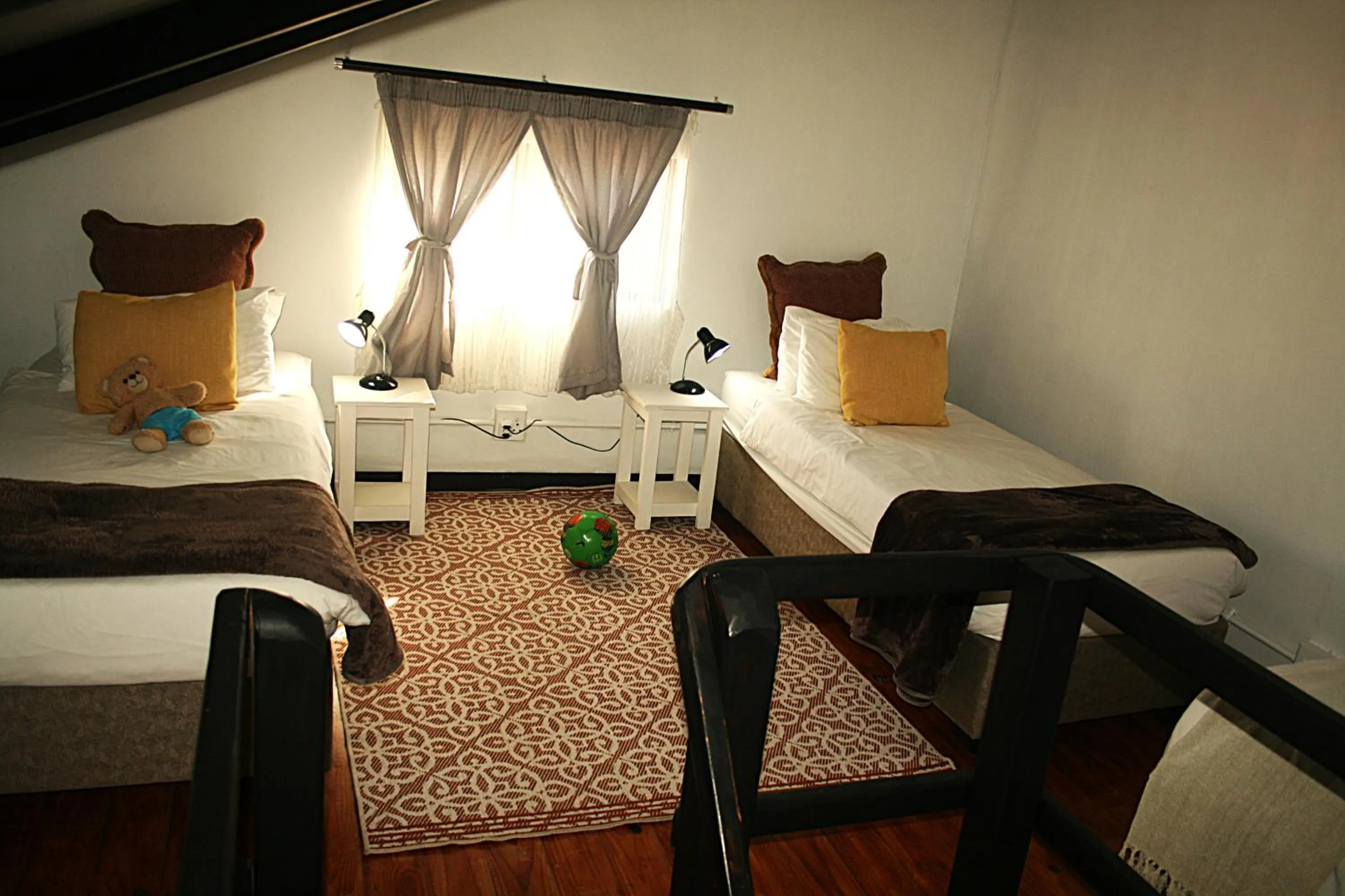 Photo of the whole room, Bed in The Residence at Villa Wiese