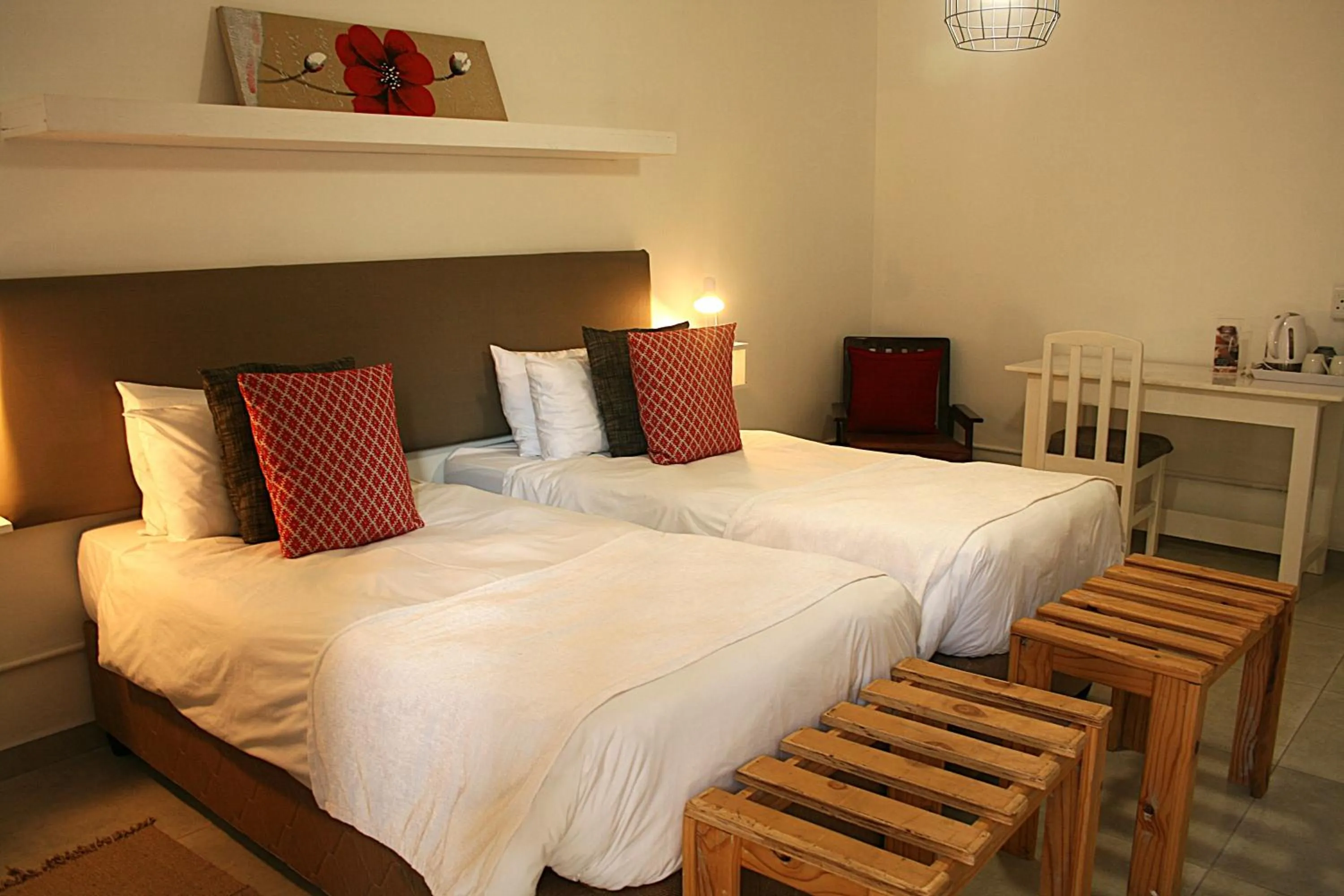 Photo of the whole room, Bed in The Residence at Villa Wiese