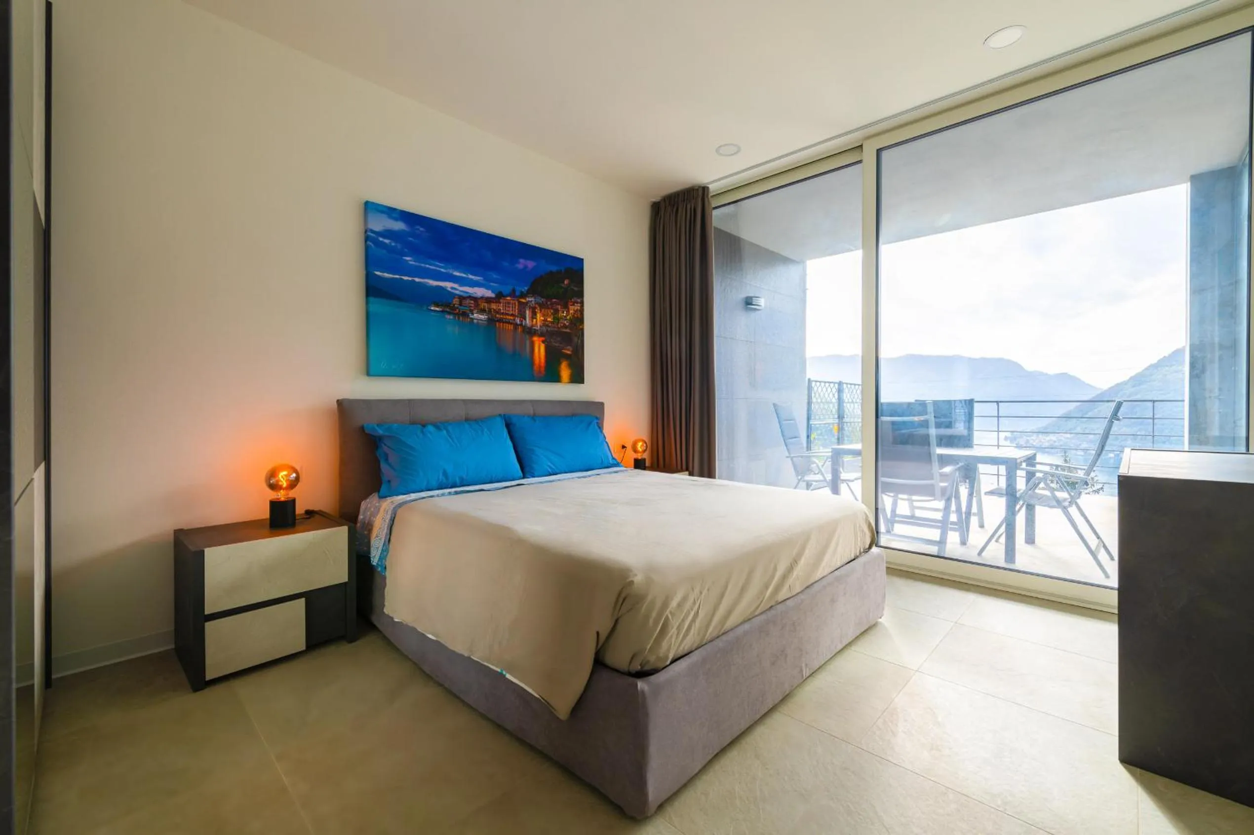 Balcony/Terrace, Bed in Art Vista Lake Como