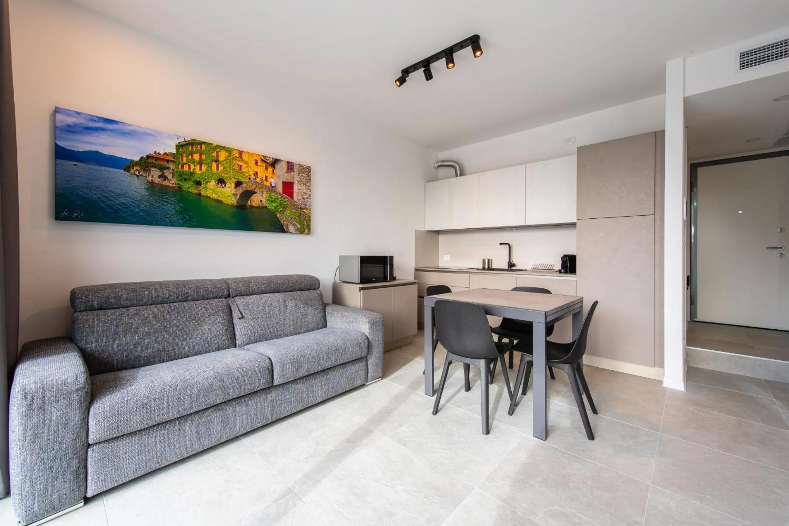 Kitchen or kitchenette in Art Vista Lake Como