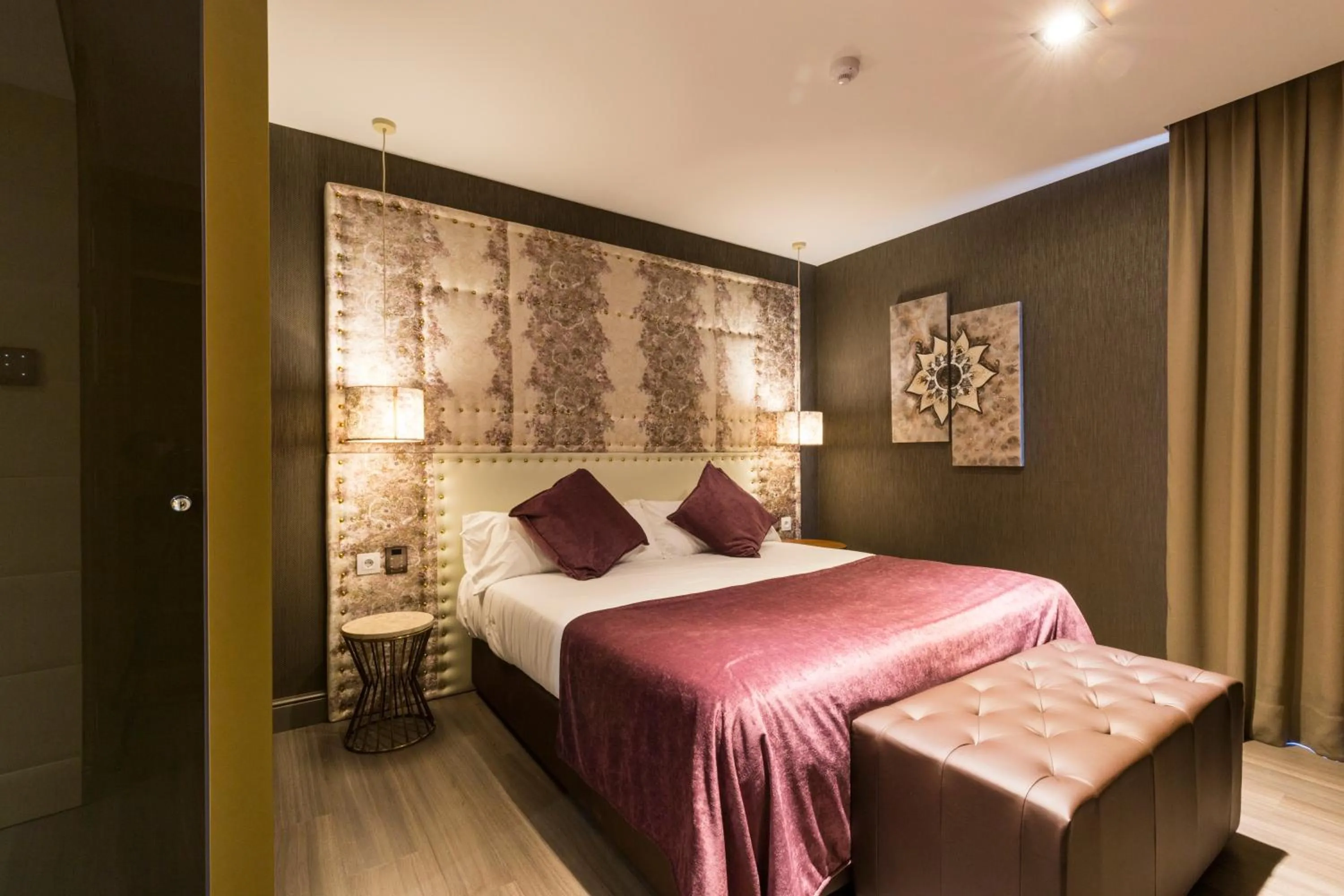 Bedroom, Bed in Sant Jordi Boutique Hotel