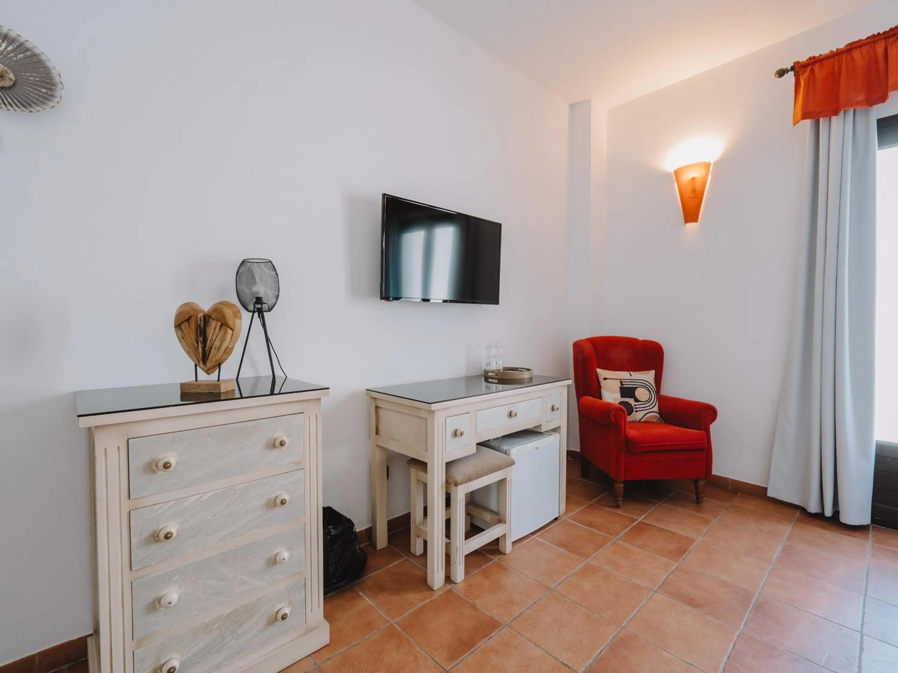 TV and multimedia in Hotel Boutique Cerro del Sol Adults only recommended