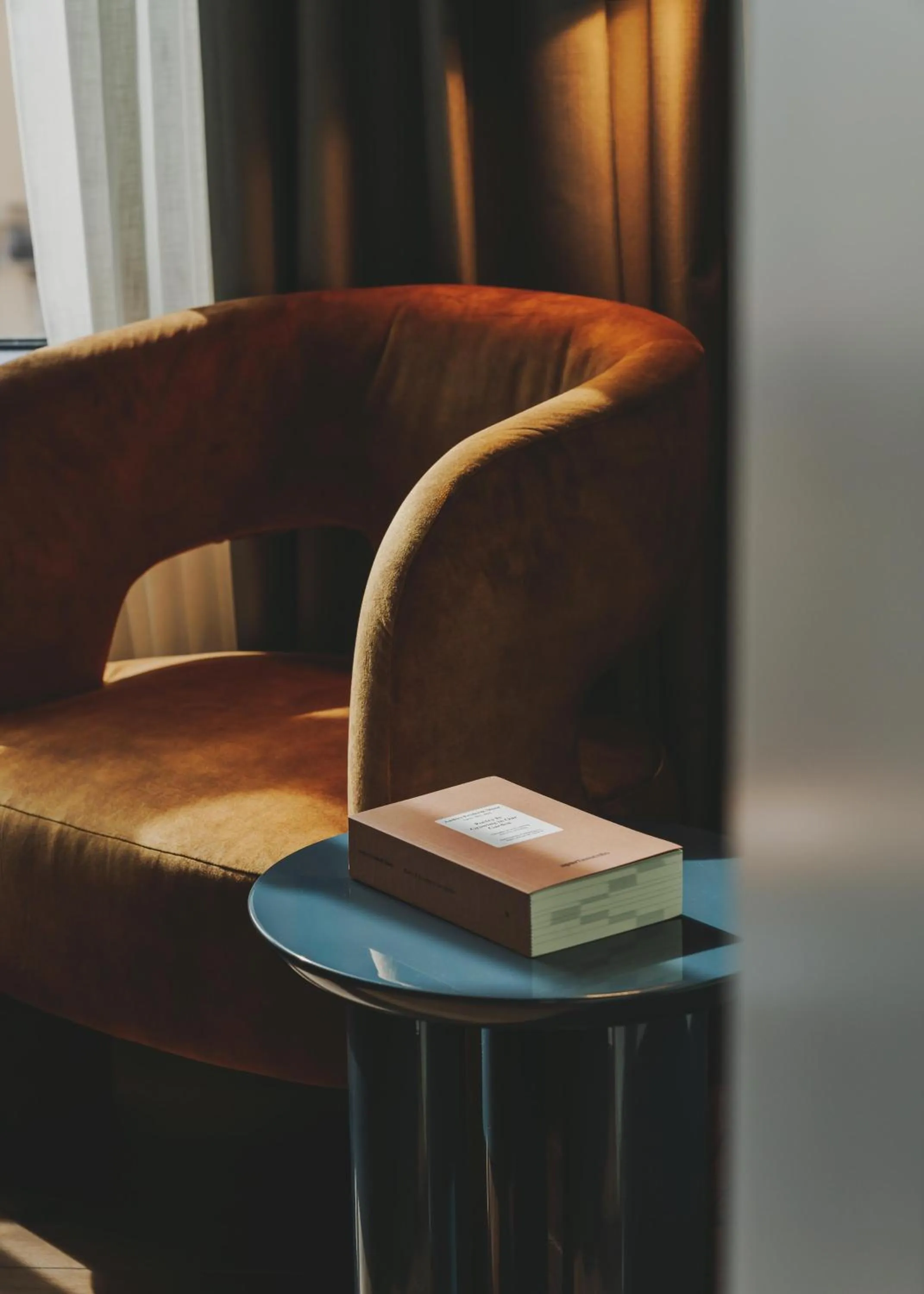 Photo of the whole room in Hotel Regina Barcelona