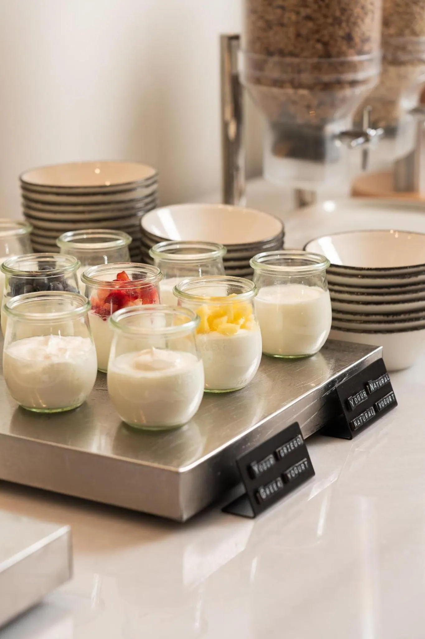 Restaurant/places to eat in Hotel Regina Barcelona