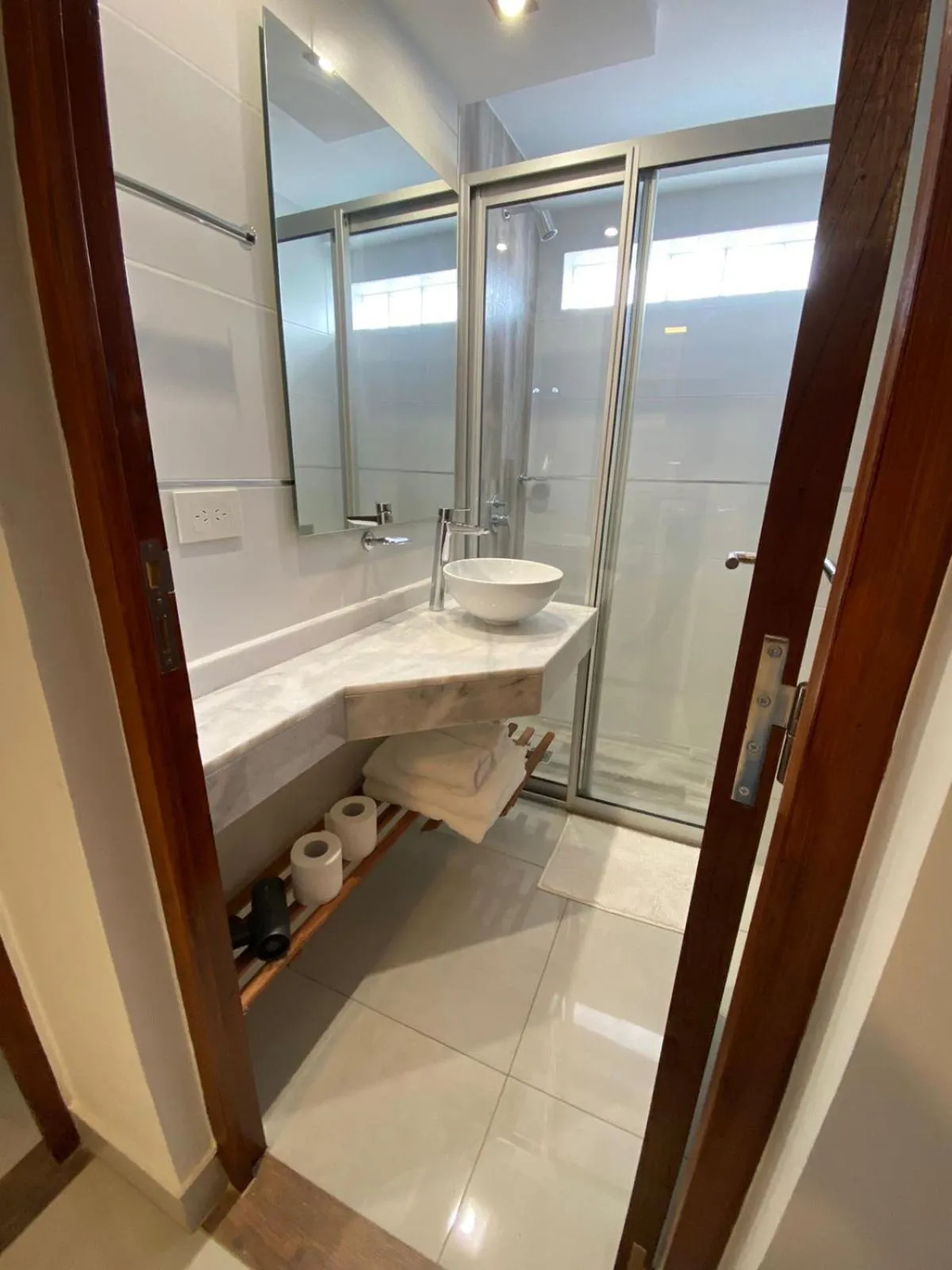 Bathroom in HOMEFULL Apartamentos