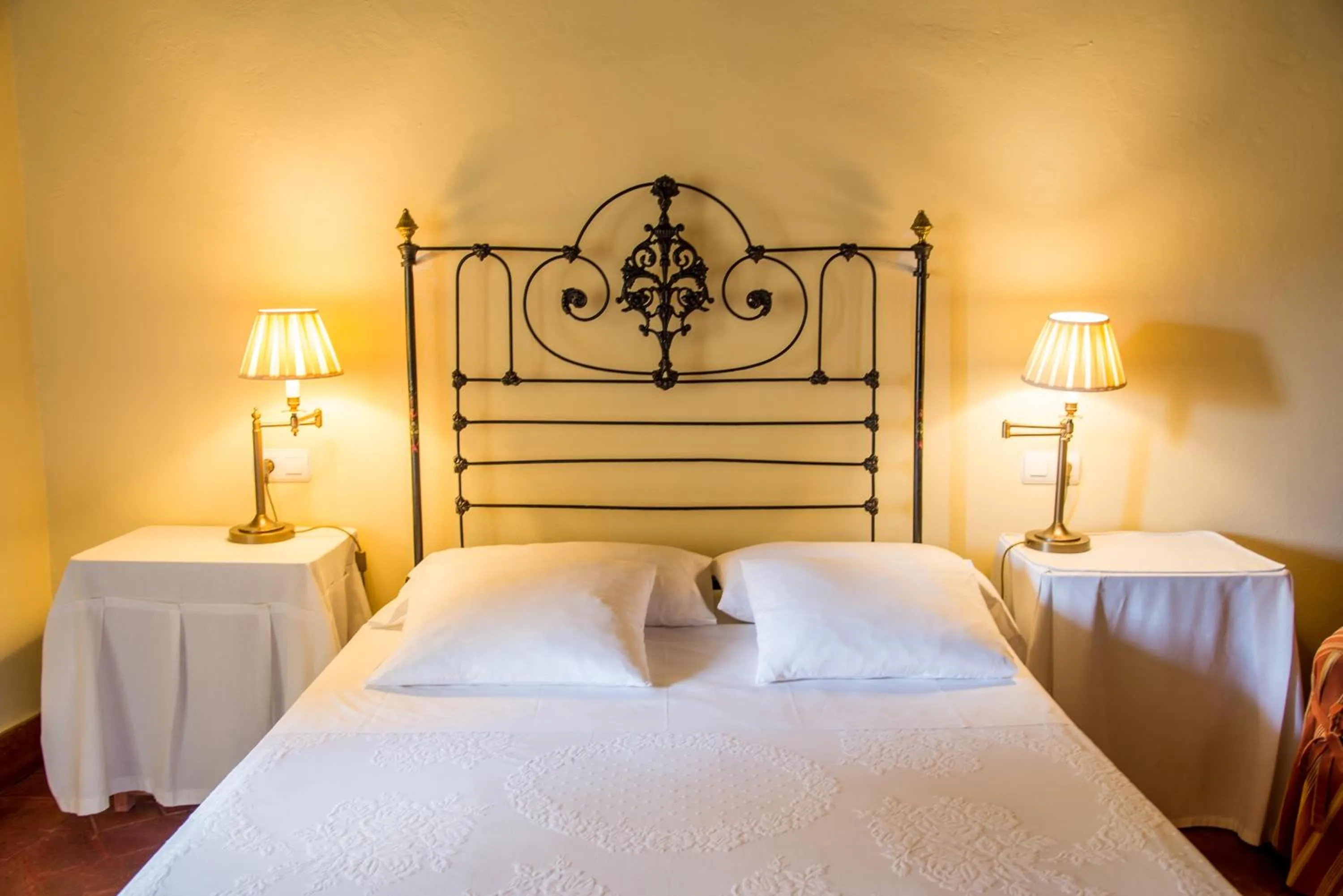 Photo of the whole room, Bed in Hotel Boutique Posada Dos Orillas