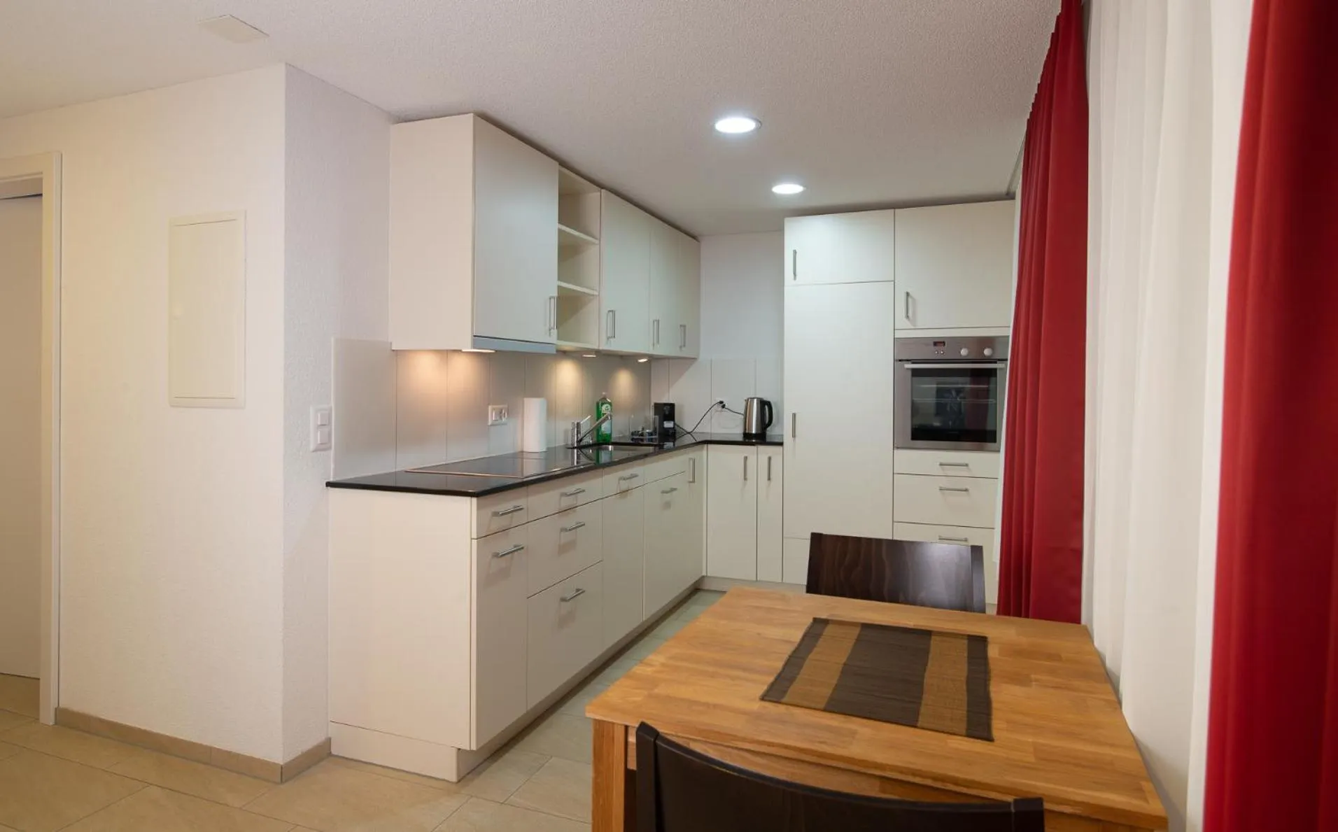 Kitchen or kitchenette in Hotel Ochsen Rapperswil/BE